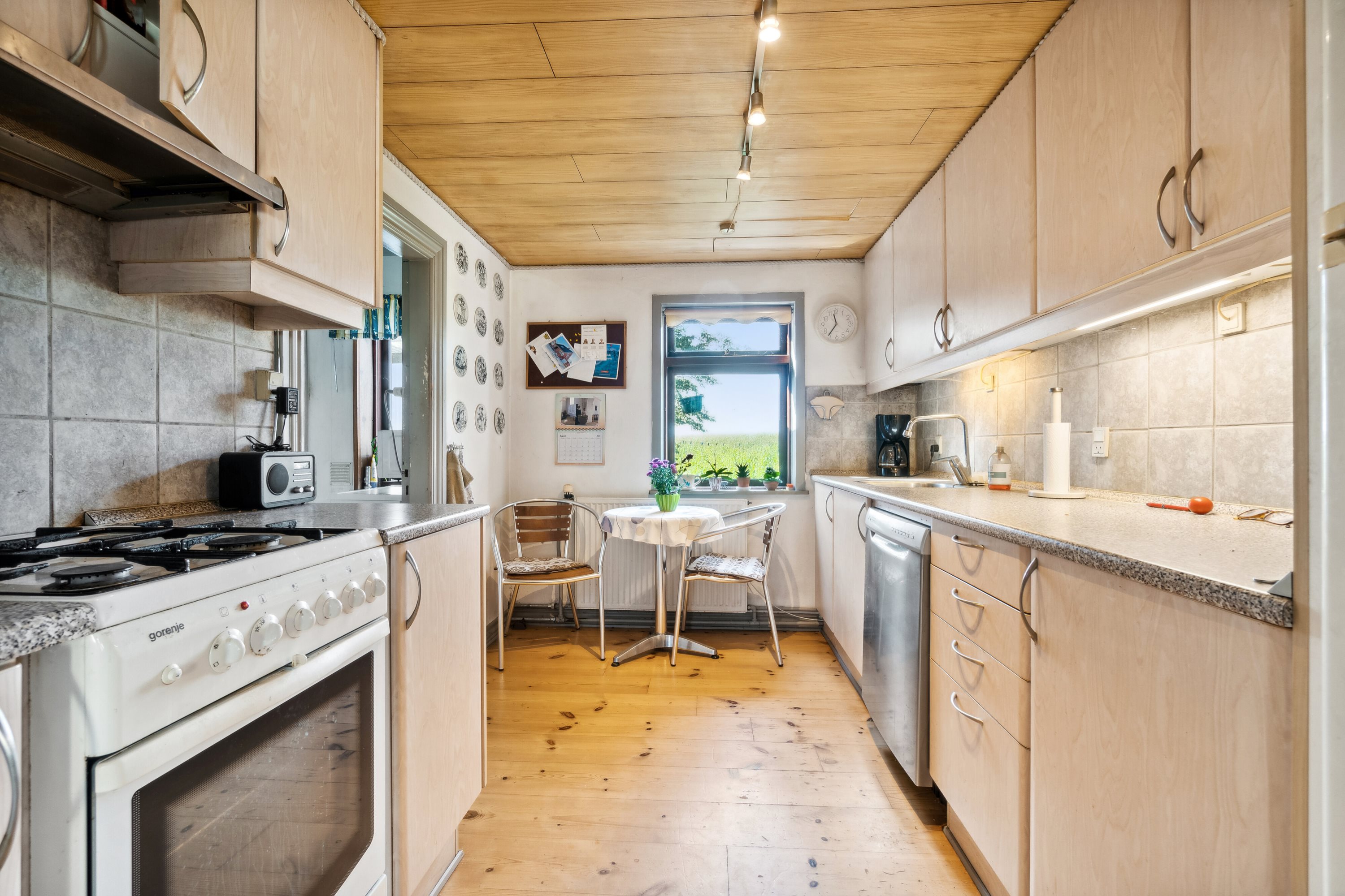 Fremhævet køkken billede i fuldskærmstilstand. Billede af Tårnvej 60, Hørdum, 7752 Snedsted