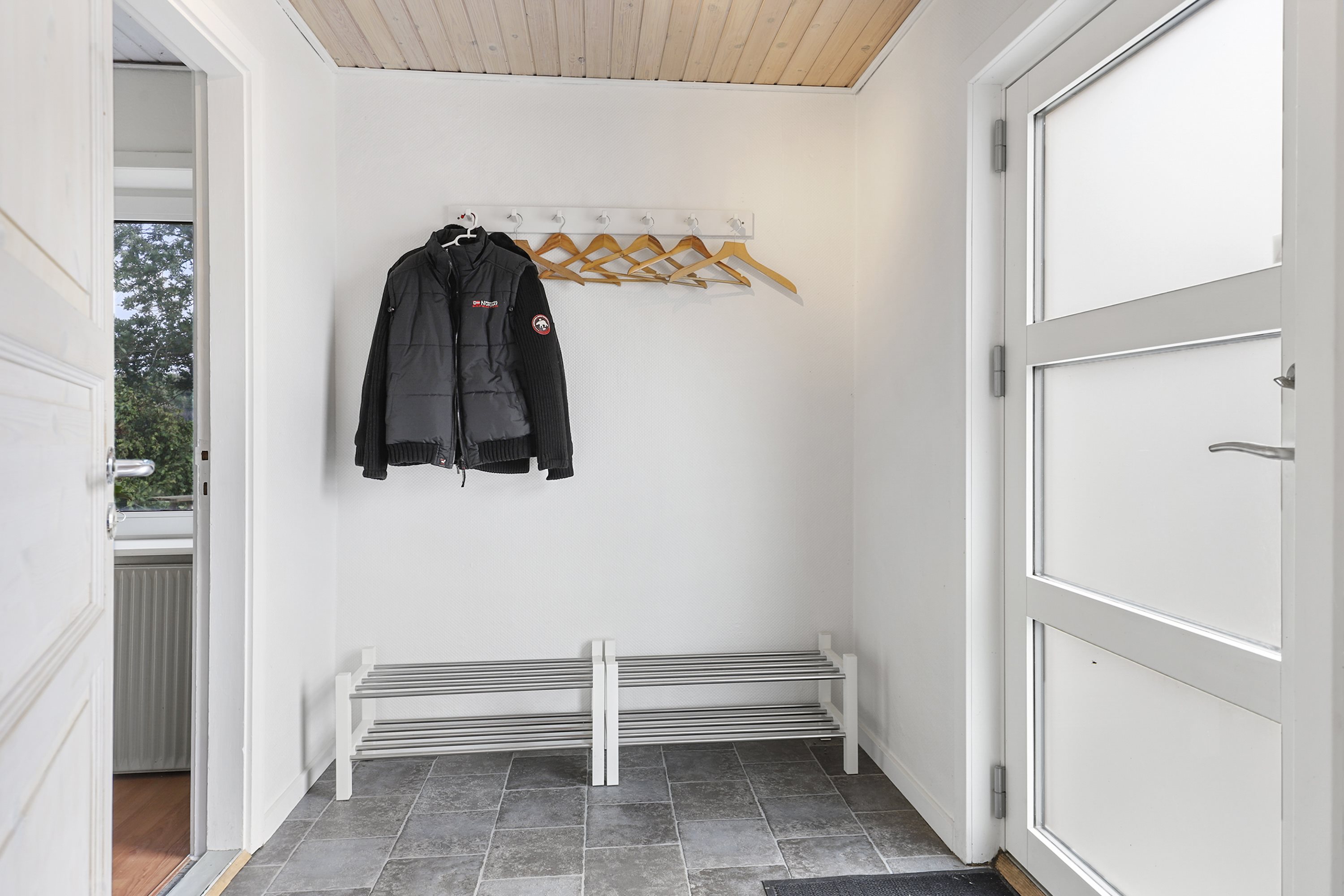 Fremhævet entré billede i fuldskærmstilstand. Billede af Smedievej 10, St Binderup, 9600 Aars