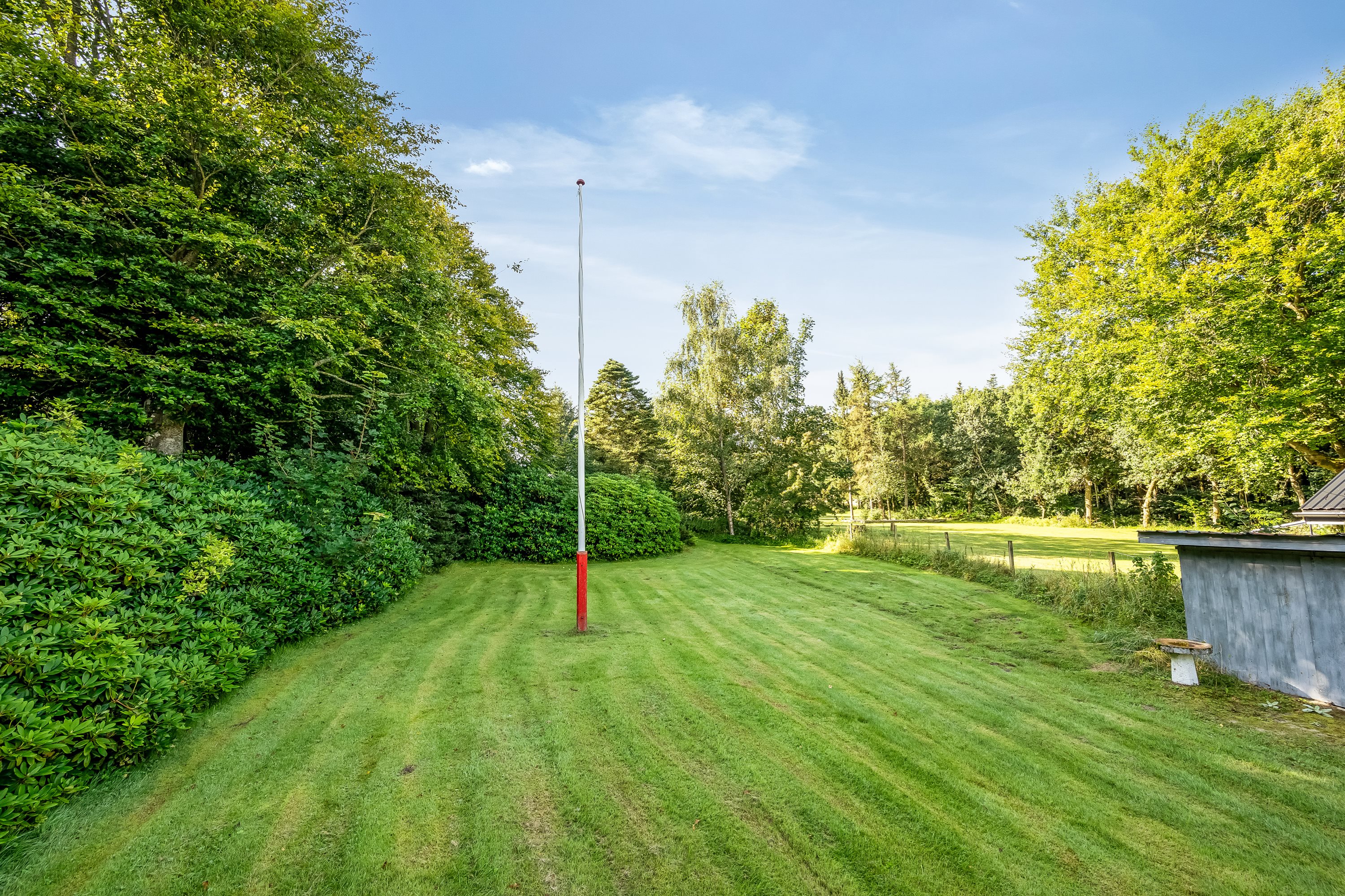 Fremhævet facade billede i fuldskærmstilstand. Billede af Torstedvej 55, Torsted, 6980 Tim