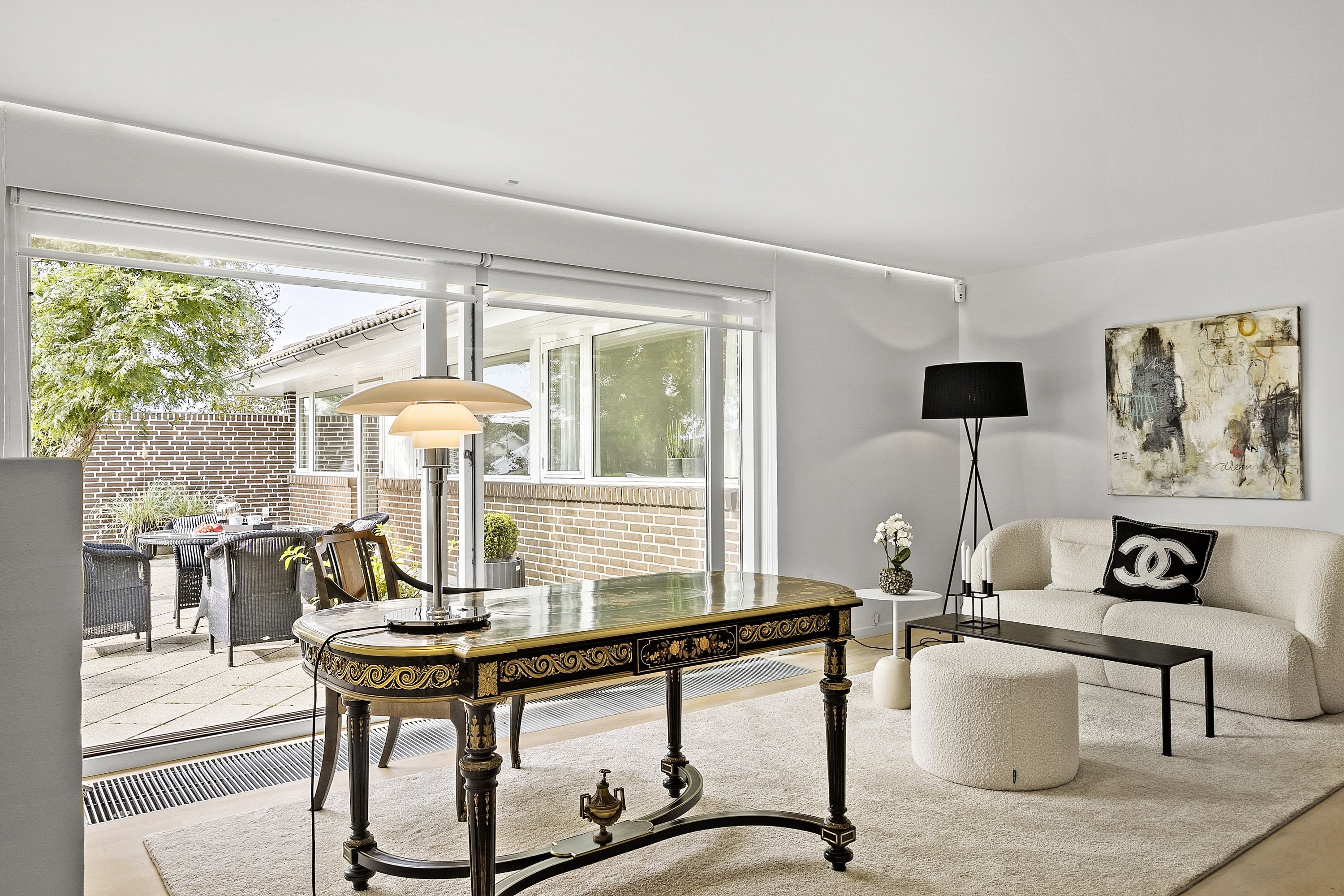 Fremhævet stue billede i fuldskærmstilstand. Billede af Østervang 68, 9362 Gandrup