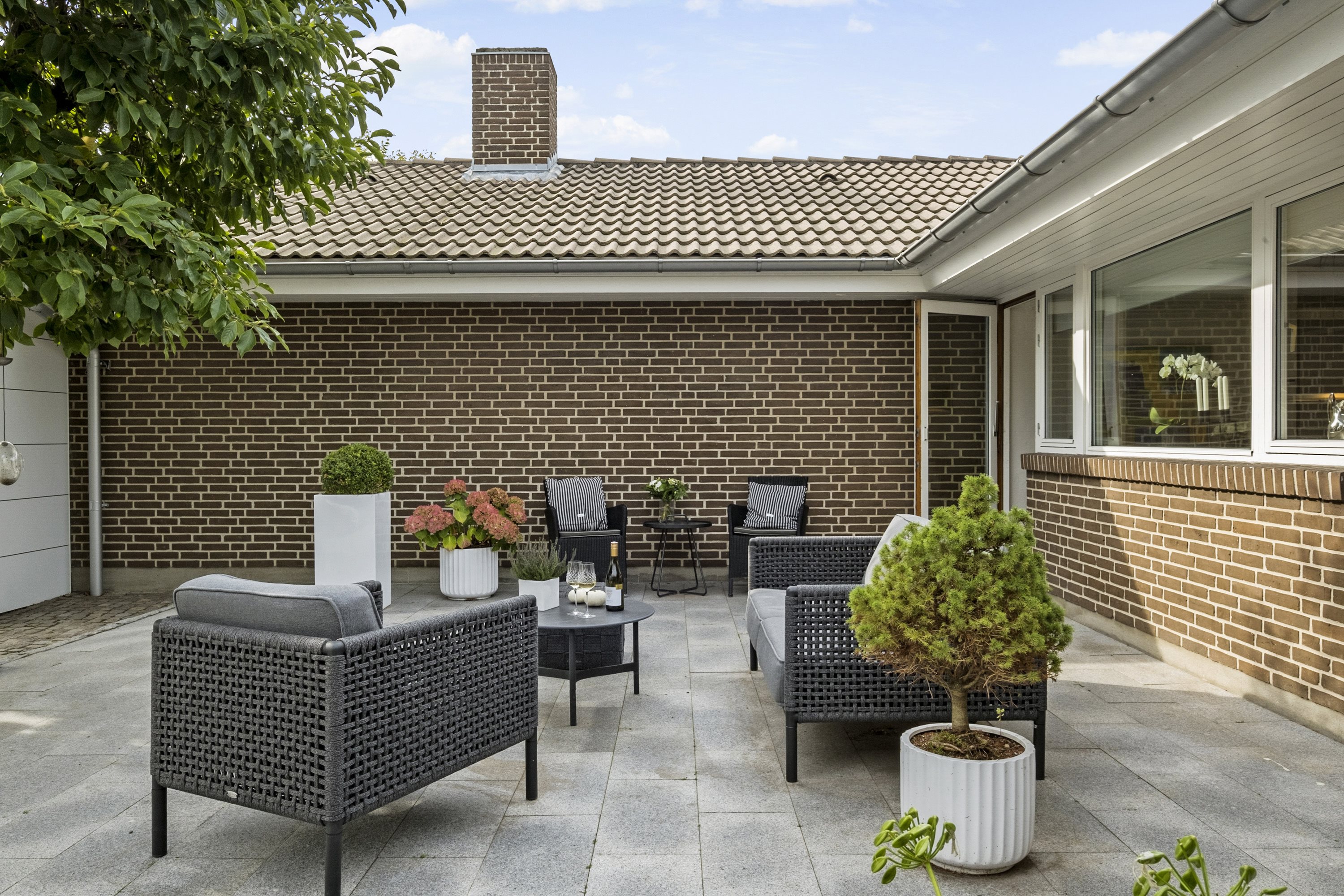 Fremhævet terrasse billede i fuldskærmstilstand. Billede af Østervang 68, 9362 Gandrup