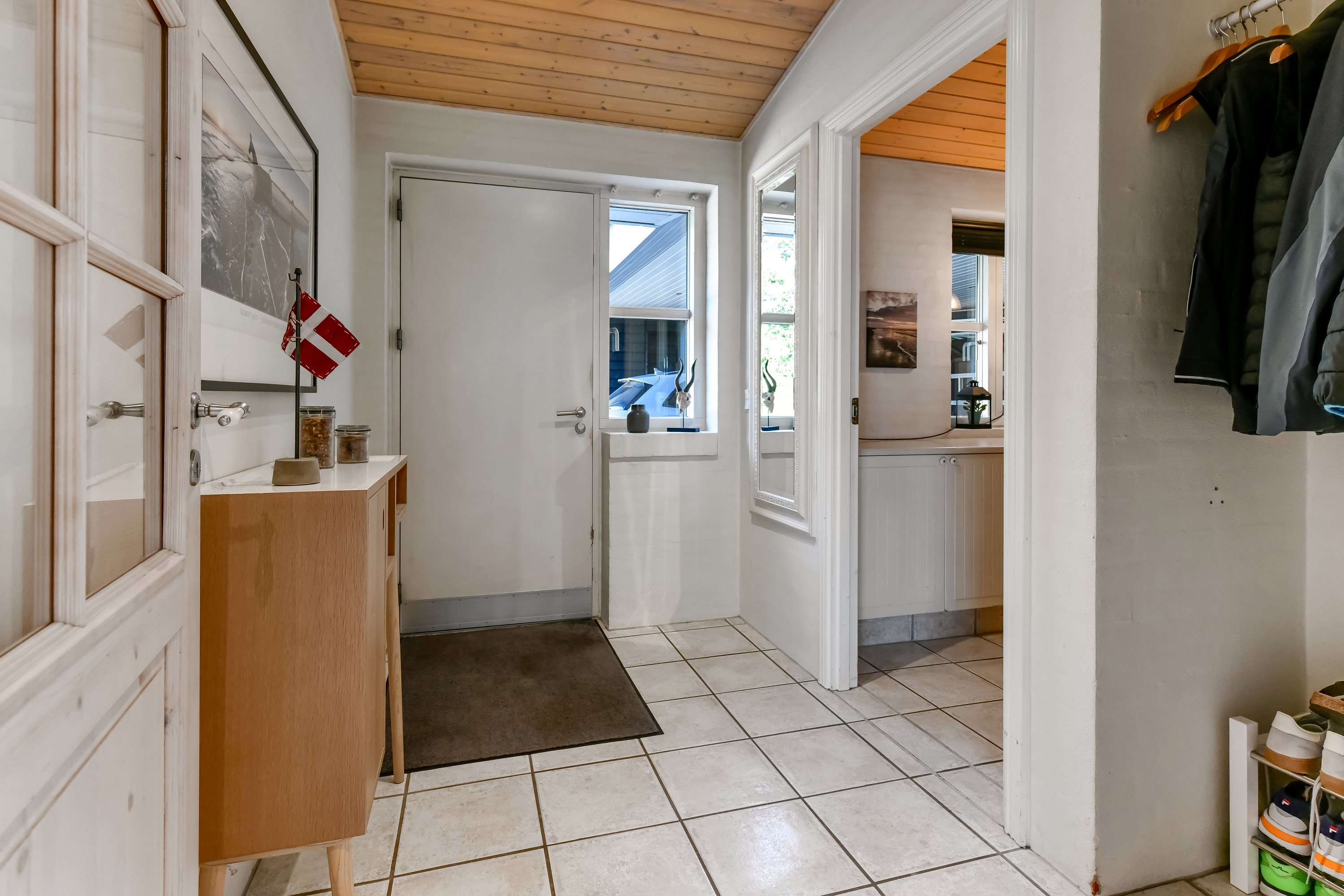 Fremhævet entré billede i fuldskærmstilstand. Billede af Blåvandvej 51C, 6857 Blåvand