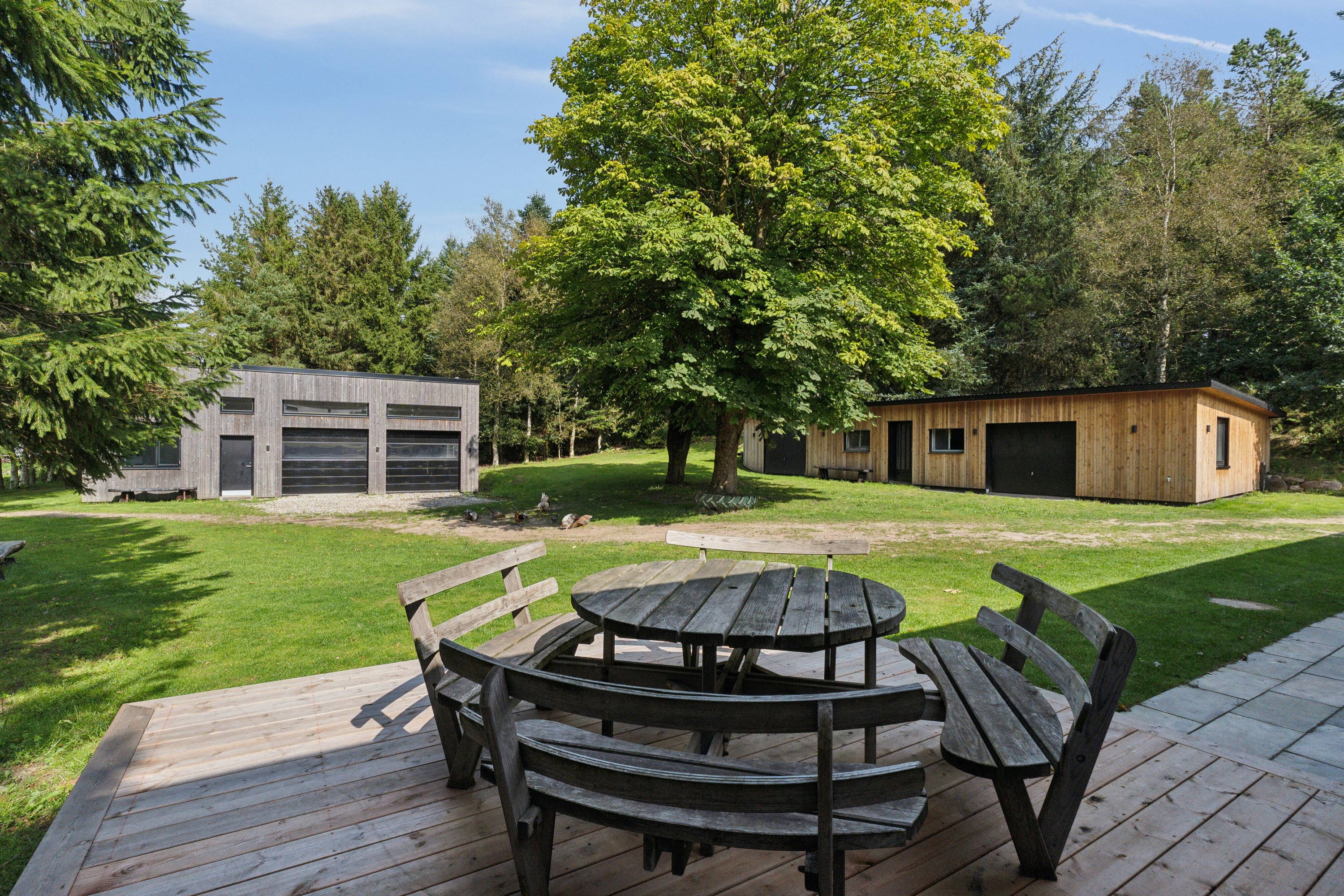 Fremhævet terrasse billede i fuldskærmstilstand. Billede af Tyrsigvej 105, 9870 Sindal