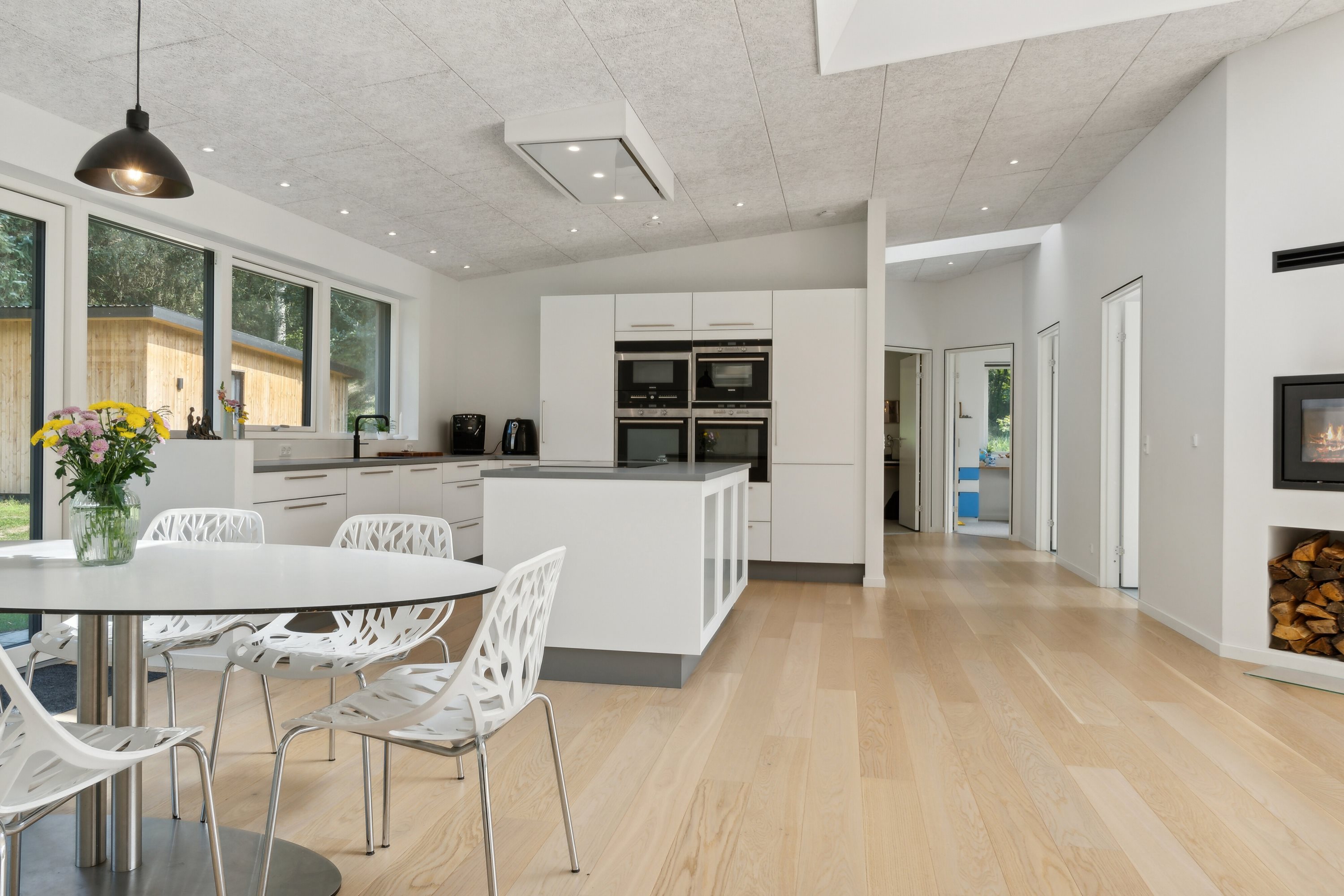 Fremhævet køkken alrum billede i fuldskærmstilstand. Billede af Tyrsigvej 105, 9870 Sindal