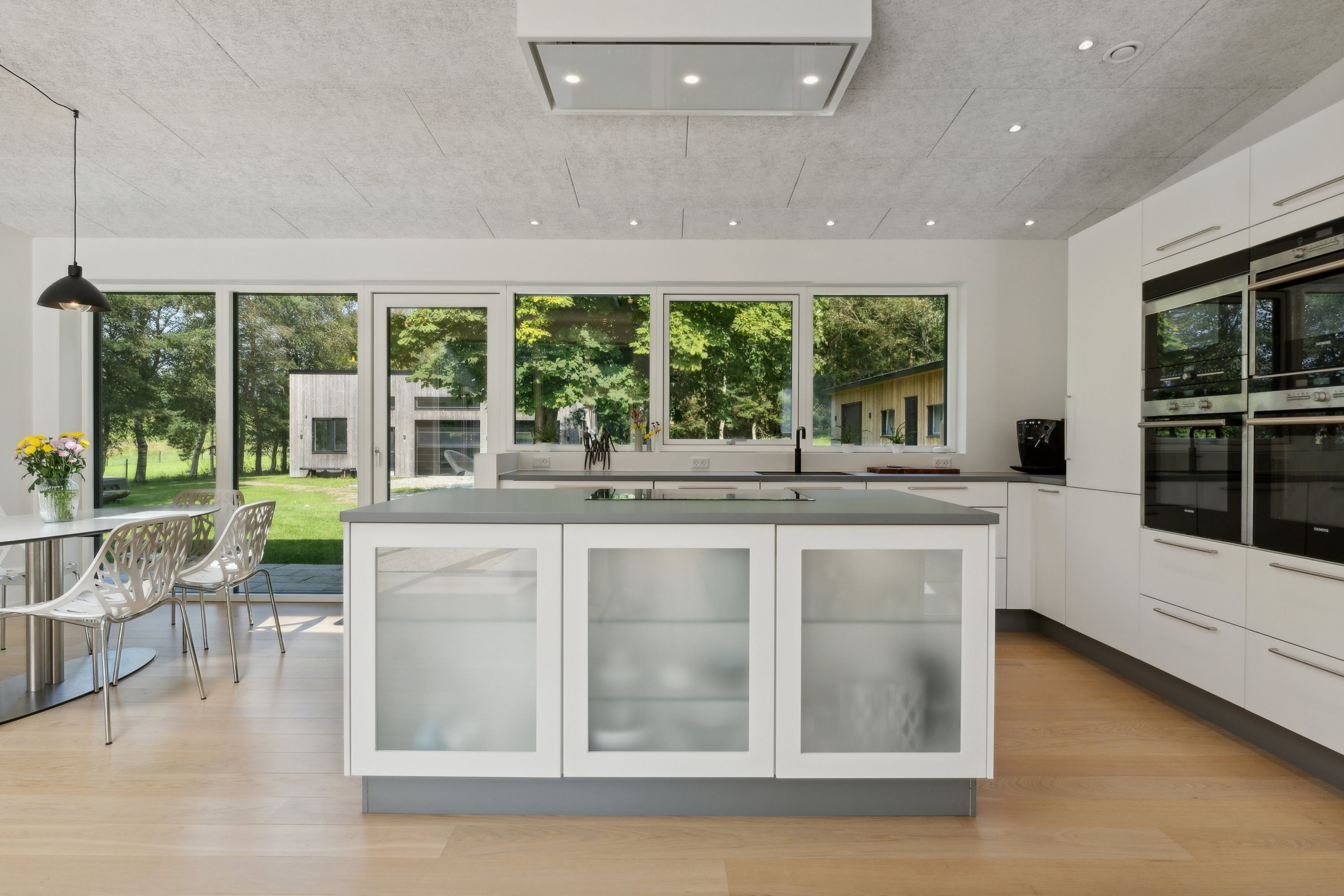 Fremhævet køkken alrum billede i fuldskærmstilstand. Billede af Tyrsigvej 105, 9870 Sindal