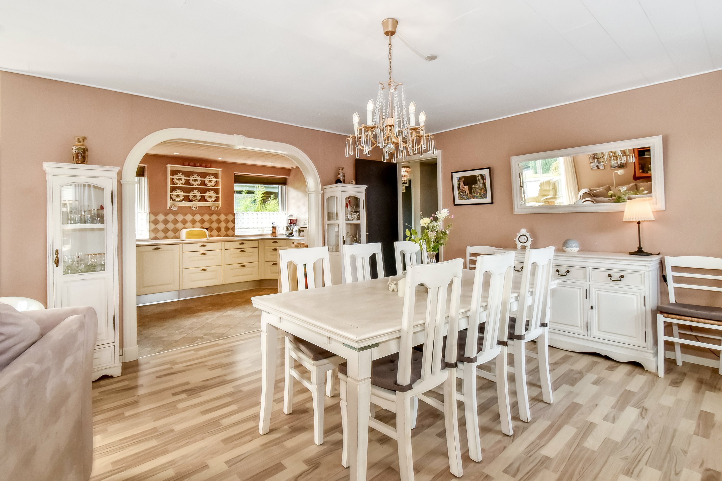 Fremhævet stue billede i fuldskærmstilstand. Billede af Grønningen 14, Troldhede, 6920 Videbæk