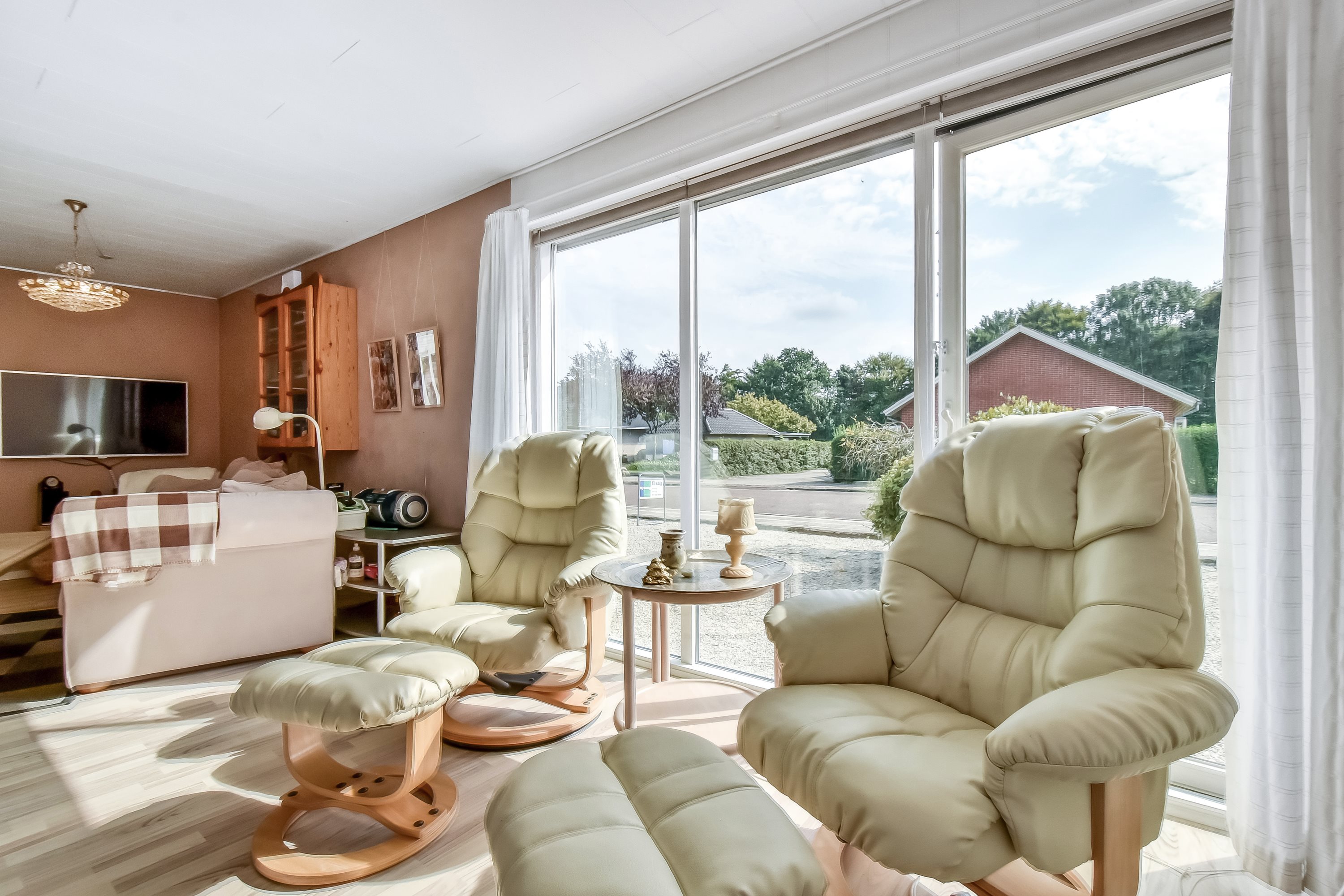 Fremhævet stue billede i fuldskærmstilstand. Billede af Grønningen 14, Troldhede, 6920 Videbæk