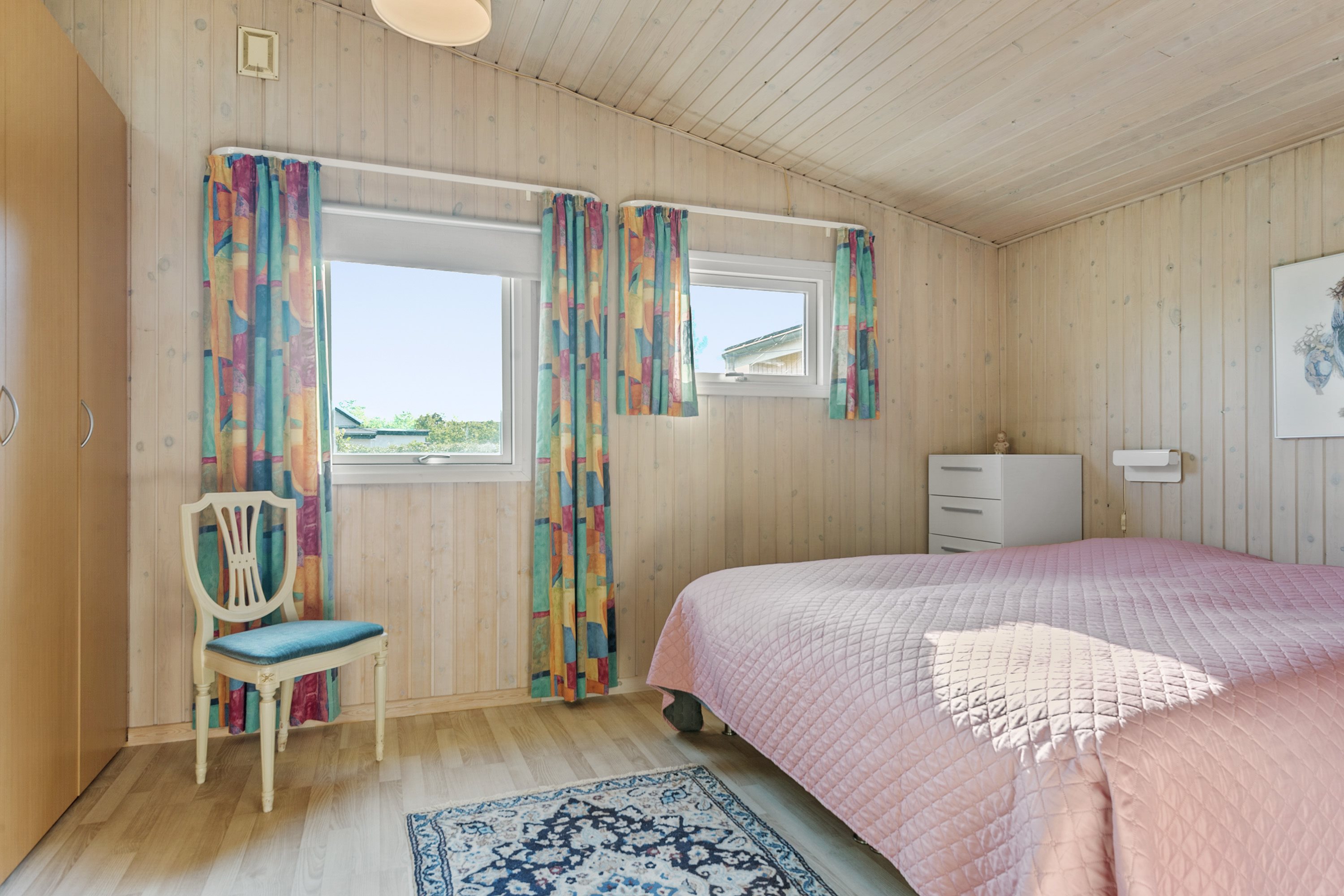 Fremhævet soveværelse billede i fuldskærmstilstand. Billede af Askvænget 3, 8340 Malling