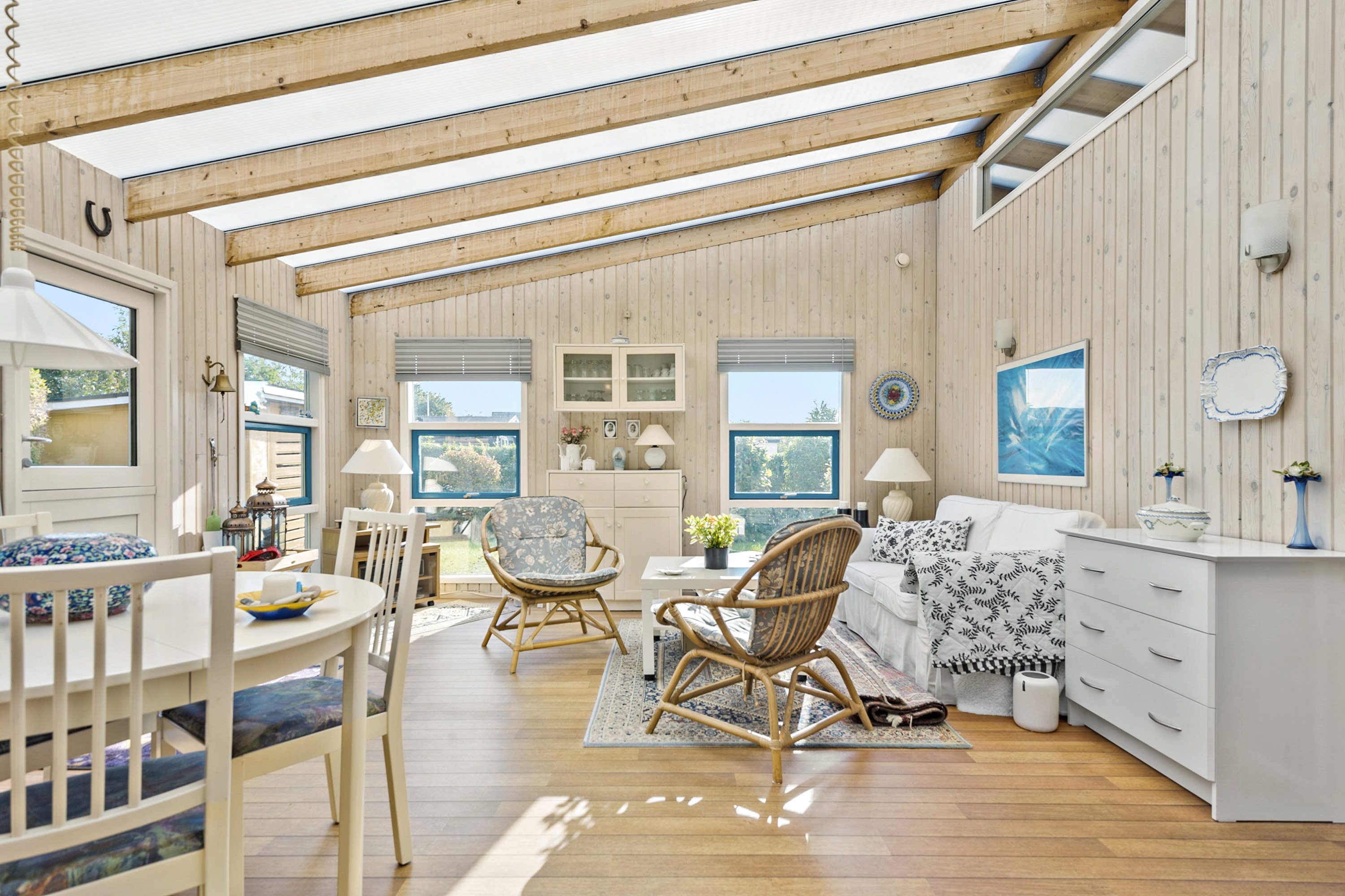 Fremhævet stue billede i fuldskærmstilstand. Billede af Askvænget 3, 8340 Malling