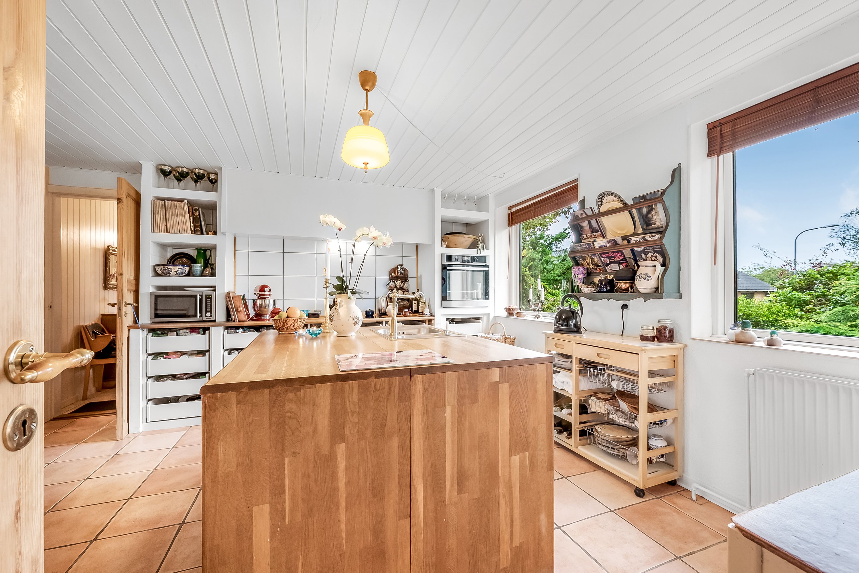 Fremhævet køkken billede i fuldskærmstilstand. Billede af Liljealle 13, 6920 Videbæk