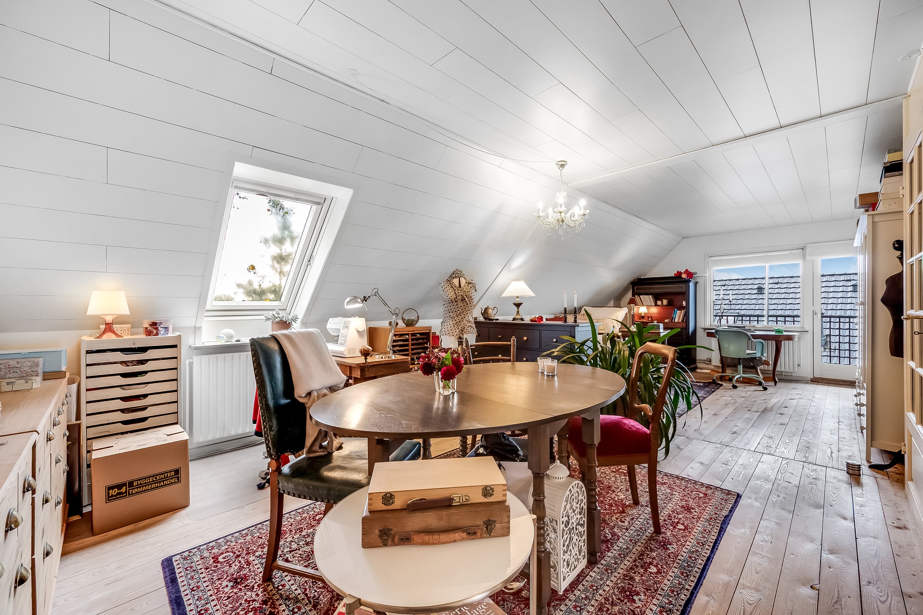 Fremhævet stue billede i fuldskærmstilstand. Billede af Liljealle 13, 6920 Videbæk