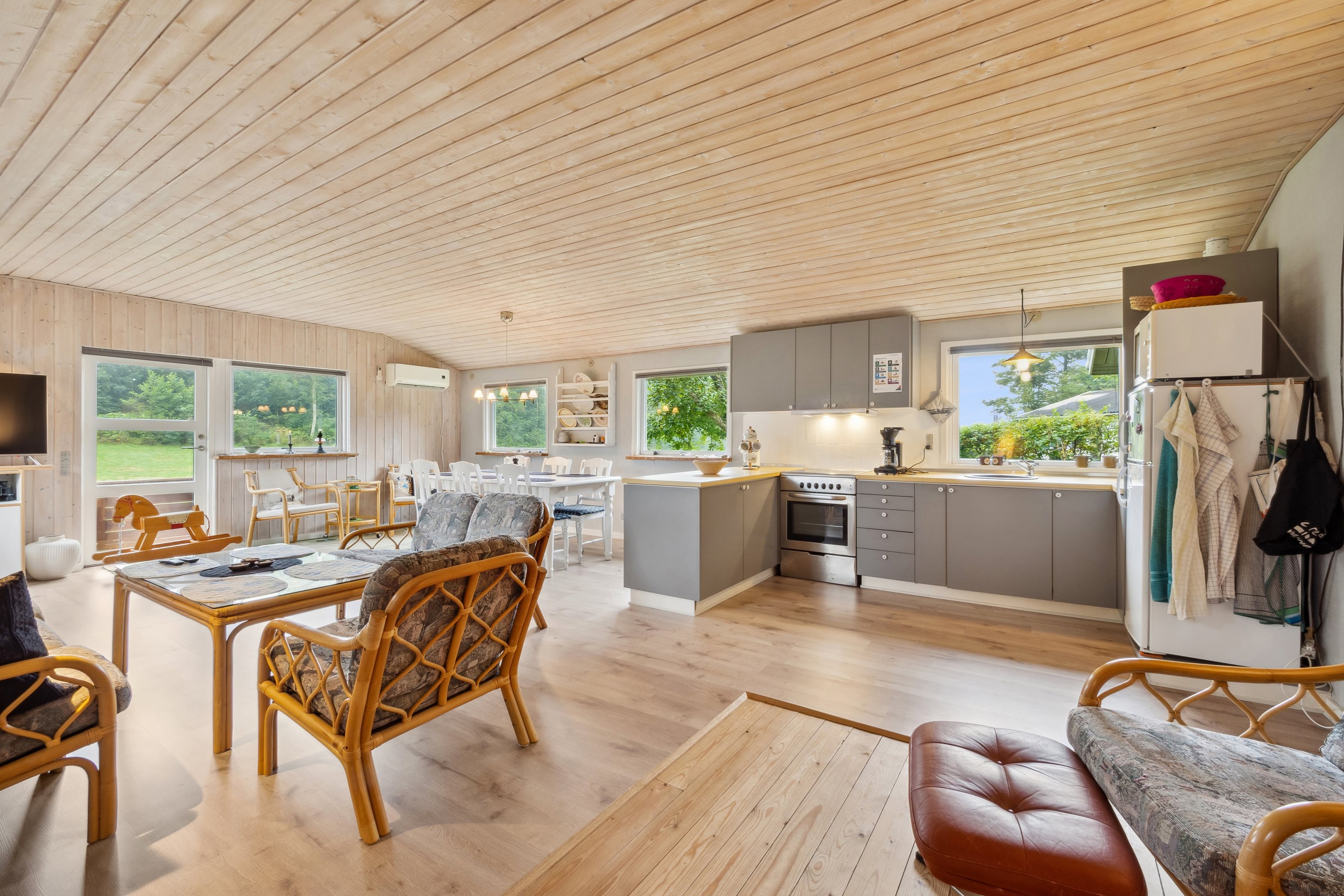 Miniaturebillede 2: stue. Billede af Skovstjernevej 8, Vadum, 7860 Spøttrup