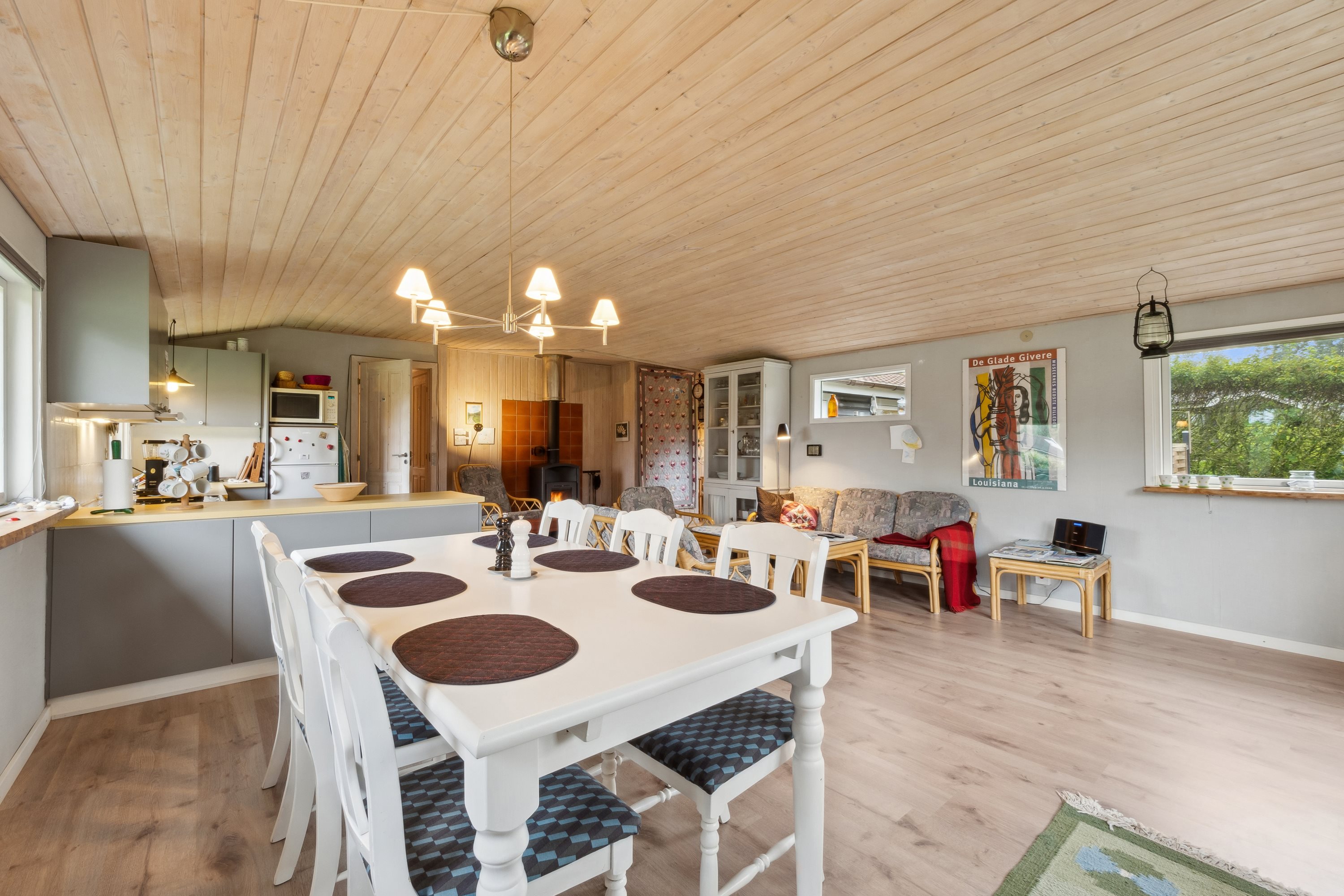 Fremhævet stue billede i fuldskærmstilstand. Billede af Skovstjernevej 8, Vadum, 7860 Spøttrup