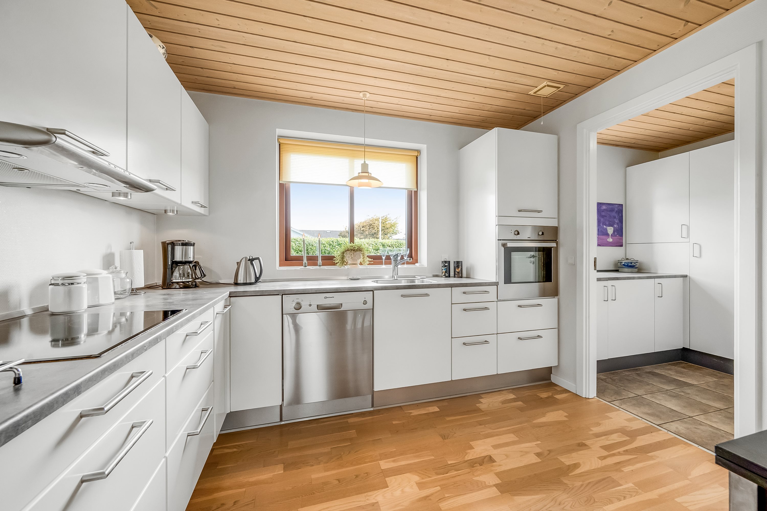 Miniaturebillede 2: køkken. Billede af Stenaldervej 87, Rindum, 6950 Ringkøbing