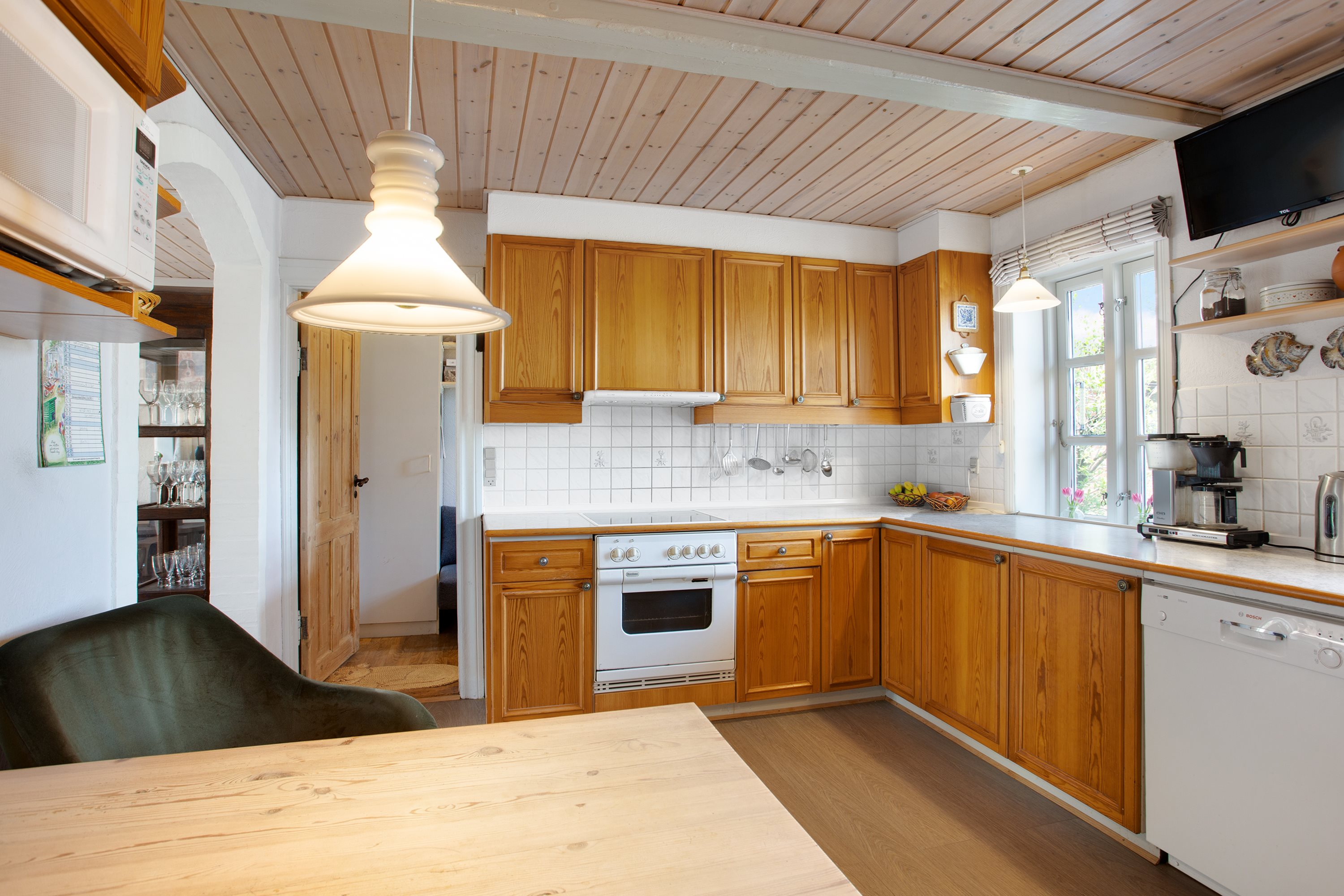 Fremhævet køkken billede i fuldskærmstilstand. Billede af Hillerupvej 67, Hillerup, 6760 Ribe