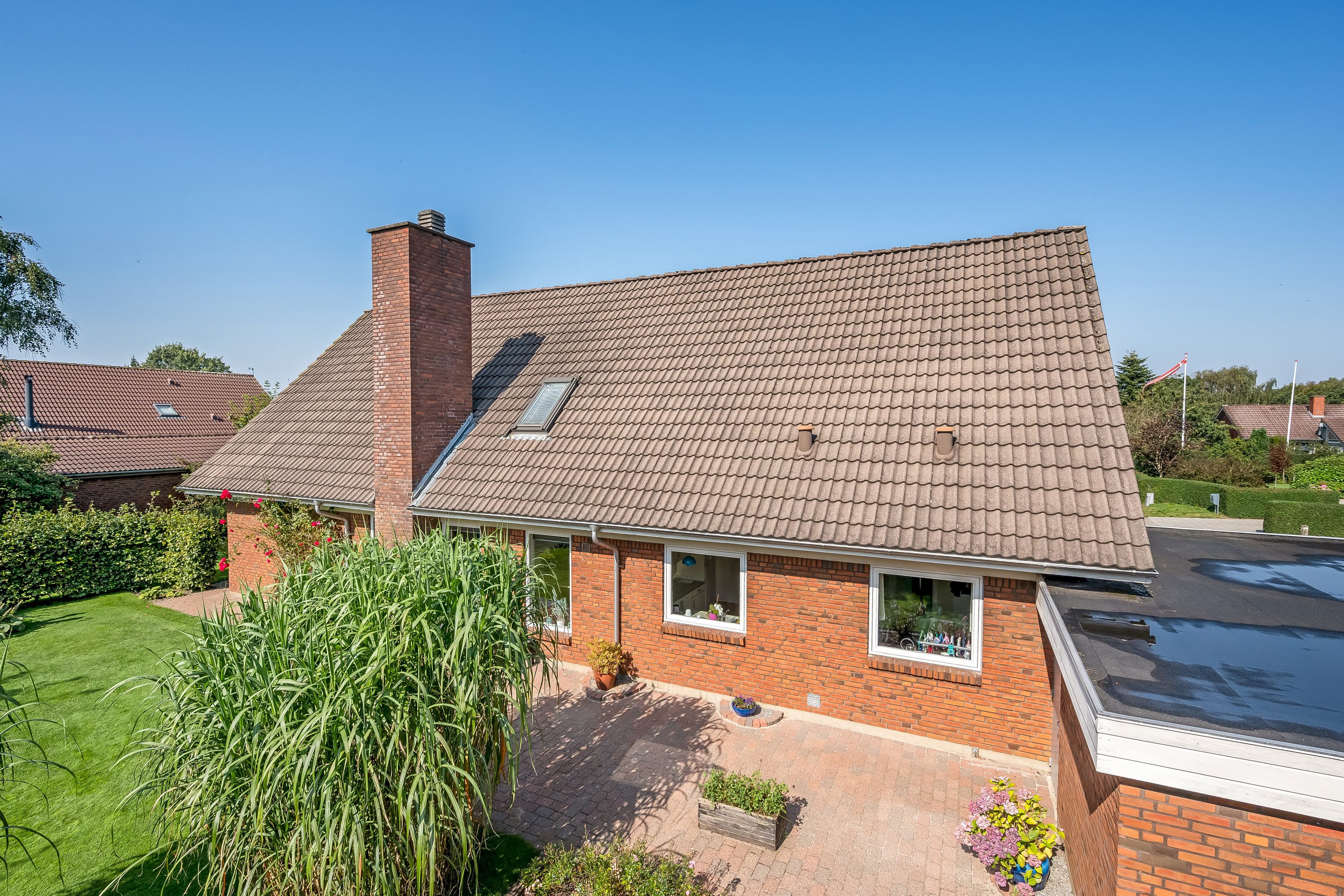 Fremhævet facade billede i fuldskærmstilstand. Billede af Åbrinken 14, 6900 Skjern