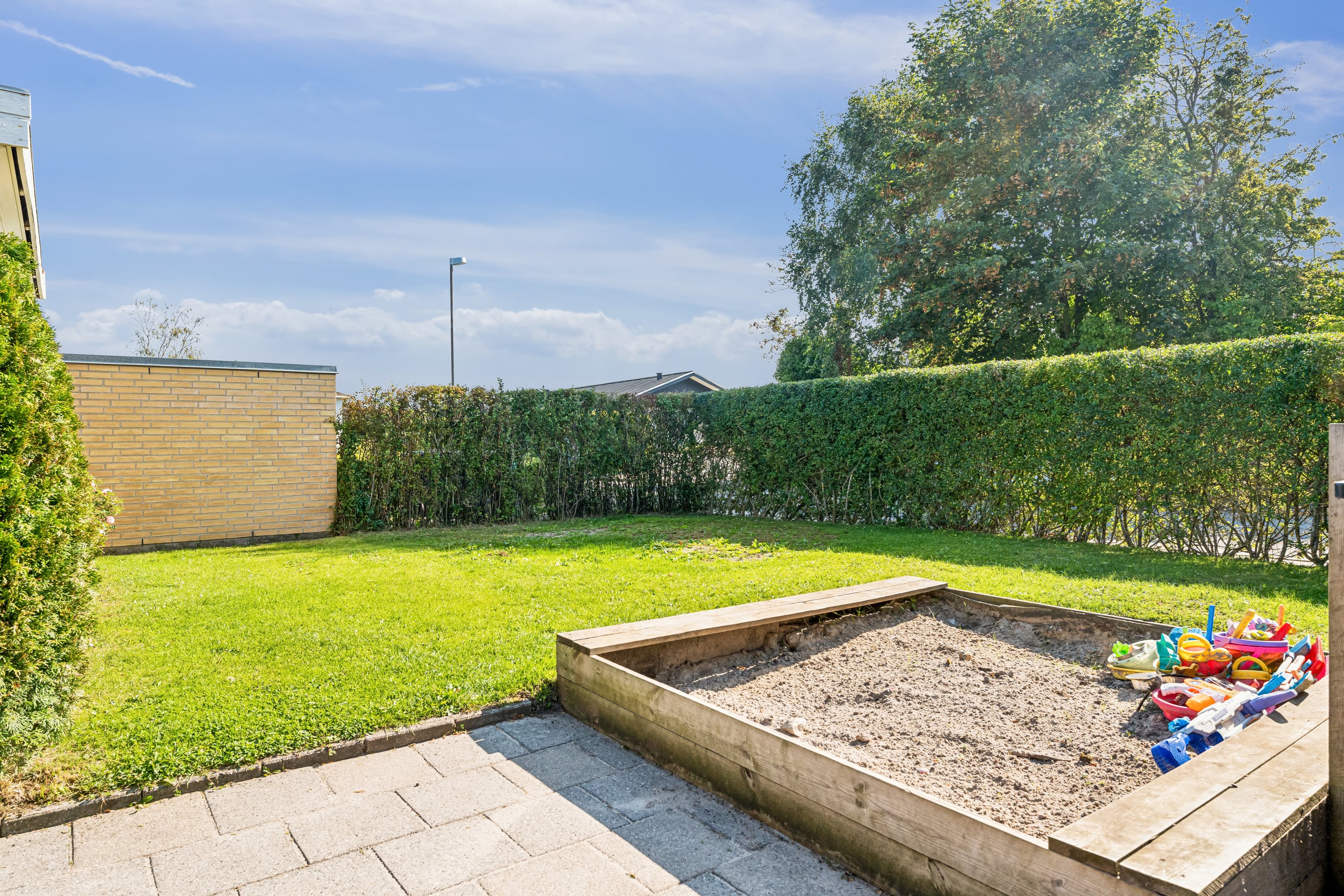 Fremhævet have billede i fuldskærmstilstand. Billede af Demstrupvej 47, Dronningborg, 8930 Randers NØ