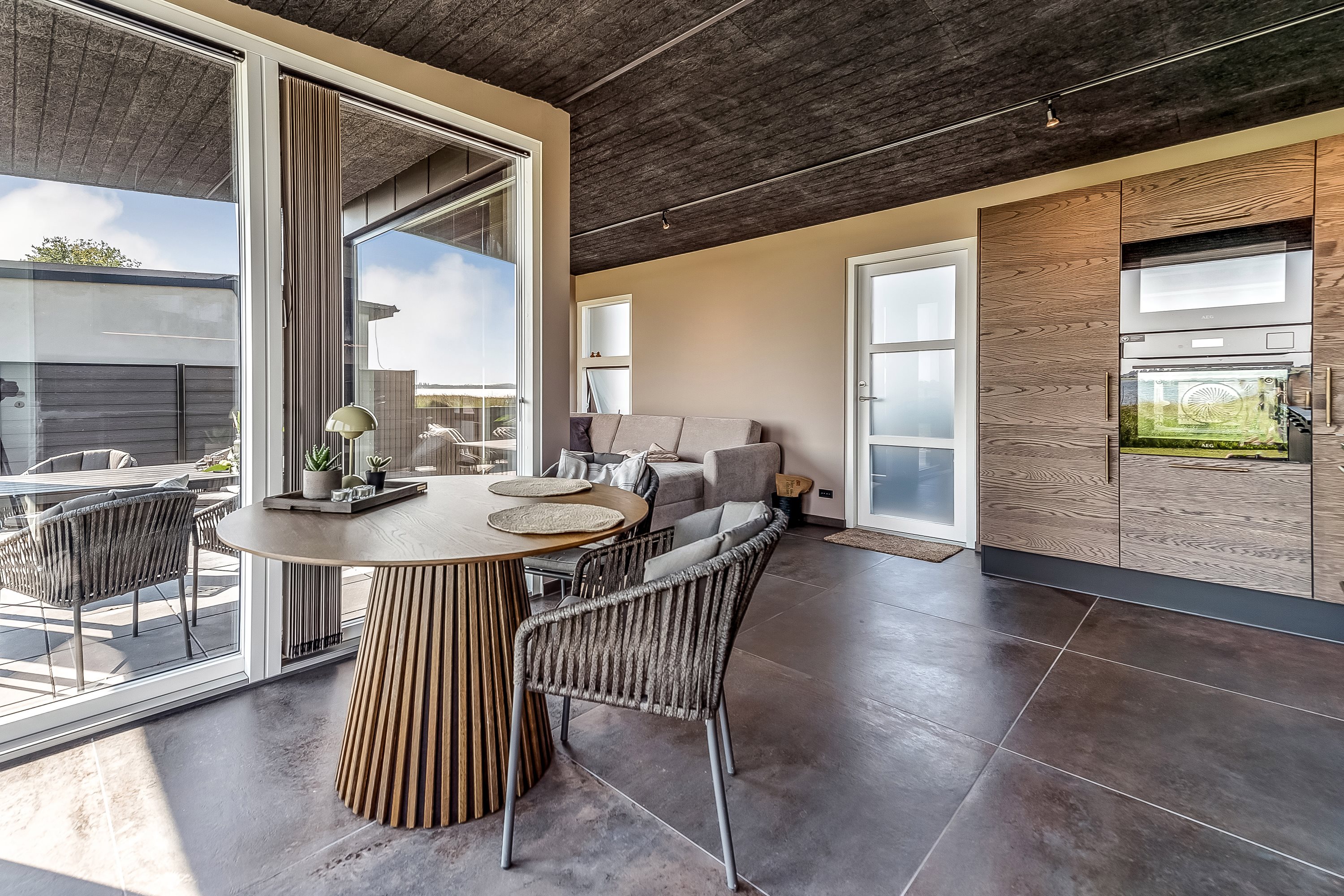 Fremhævet stue billede i fuldskærmstilstand. Billede af Strandlysthuse 75, 5330 Munkebo