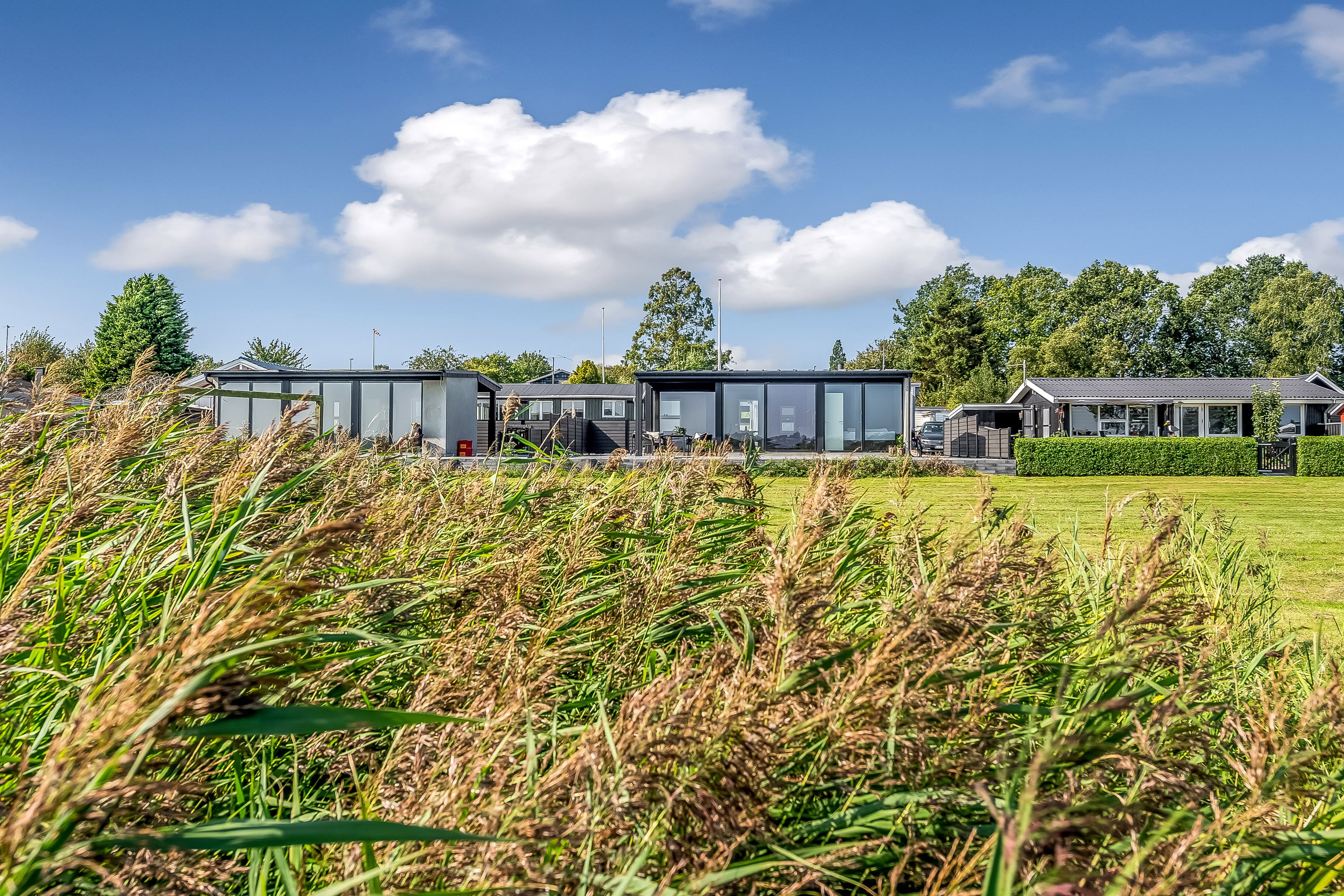 Fremhævet ejendommen billede i fuldskærmstilstand. Billede af Strandlysthuse 75, 5330 Munkebo