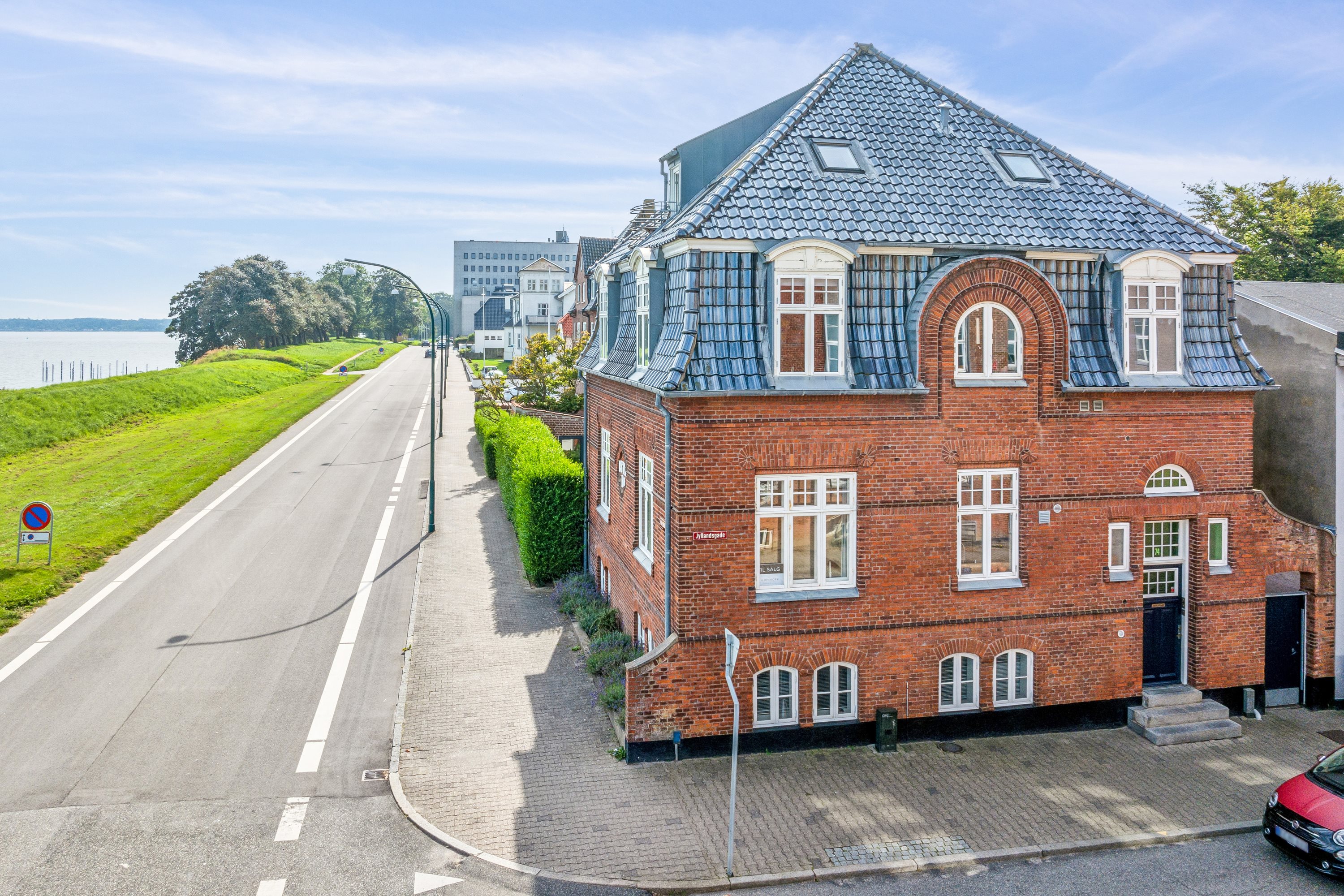 Fremhævet ejendom 1 billede i fuldskærmstilstand. Billede af Jyllandsgade 74, 1., 7000 Fredericia