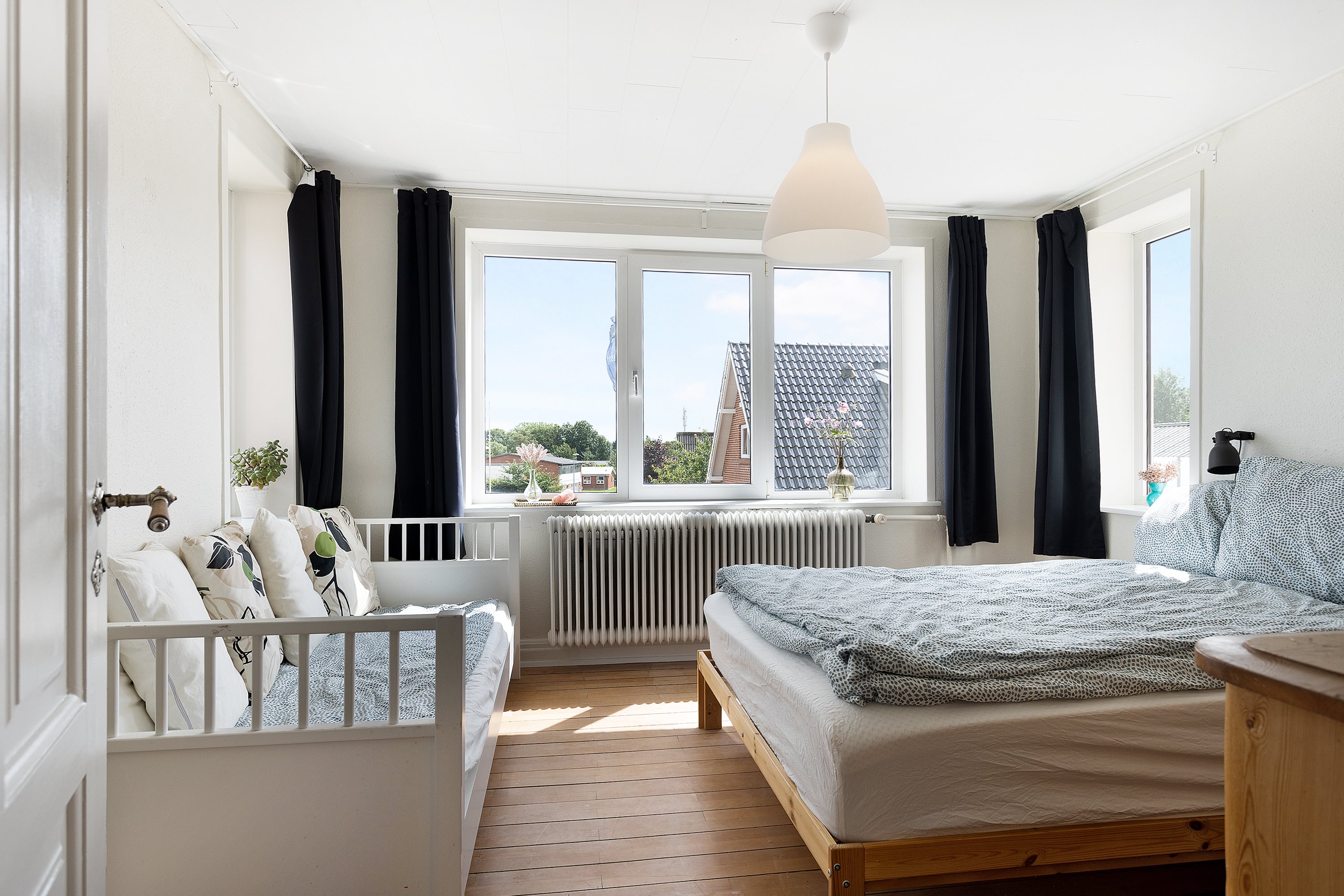 Fremhævet værelse billede i fuldskærmstilstand. Billede af Primulavej 11, 9750 Østervrå