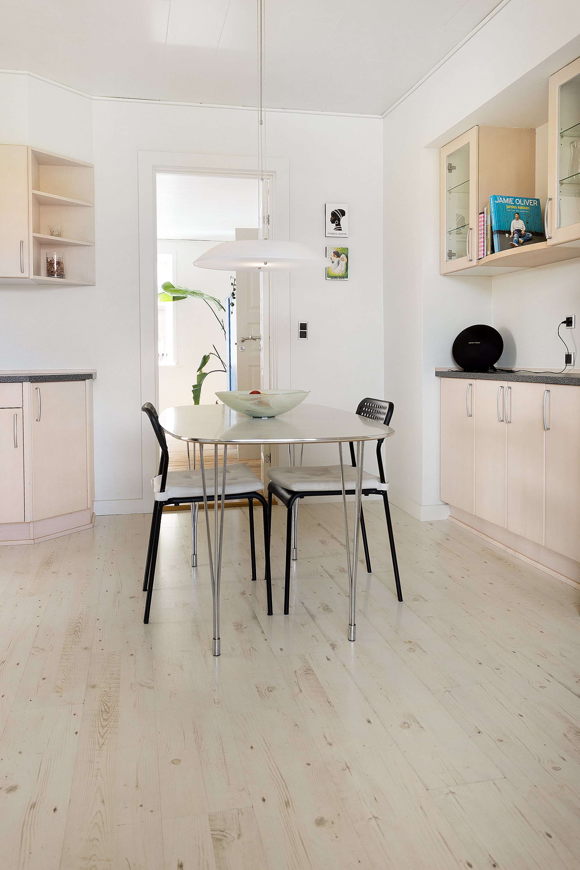 Fremhævet køkken billede i fuldskærmstilstand. Billede af Primulavej 11, 9750 Østervrå