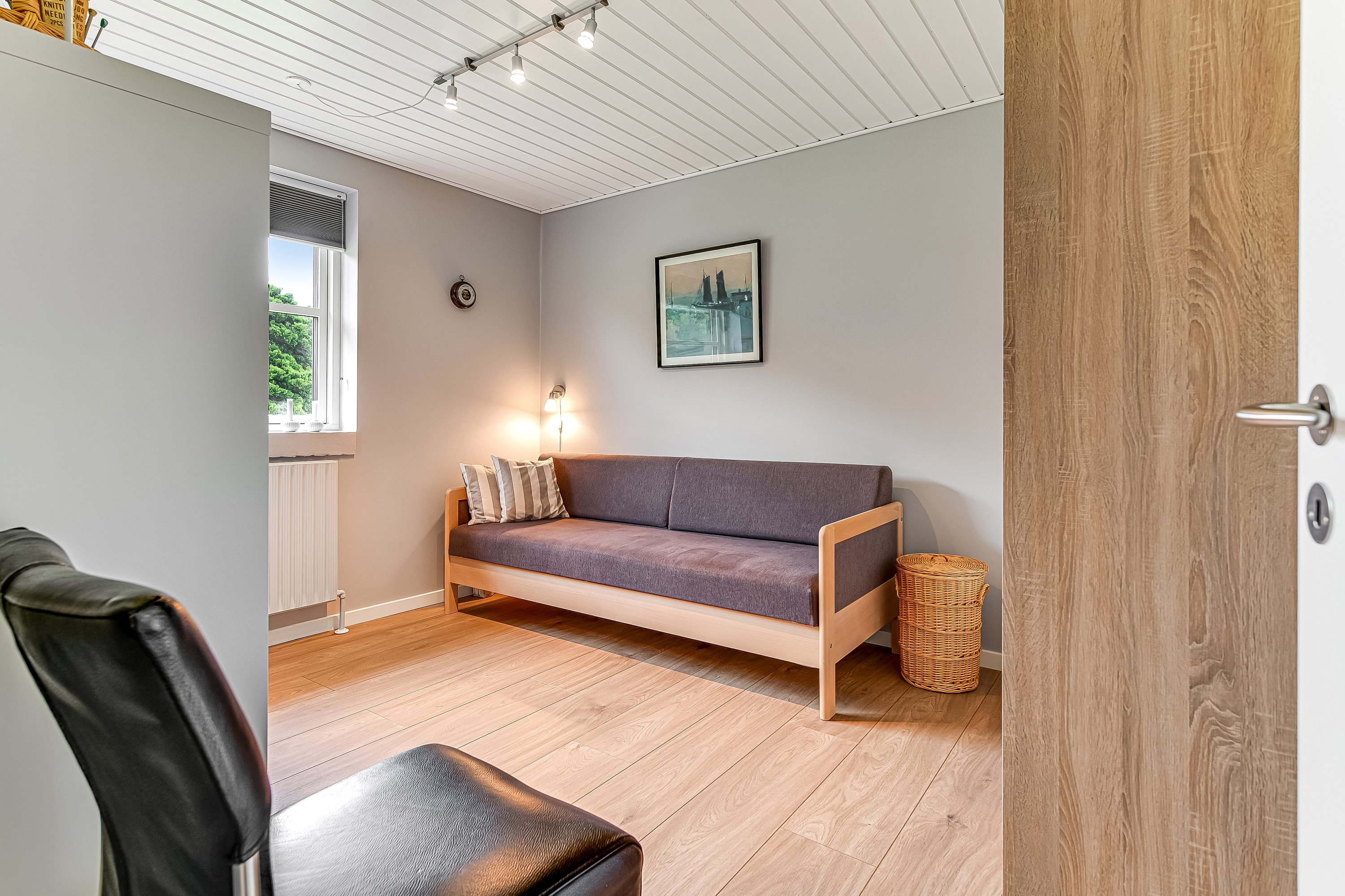 Fremhævet værelse billede i fuldskærmstilstand. Billede af Kærvej 225, 7190 Billund