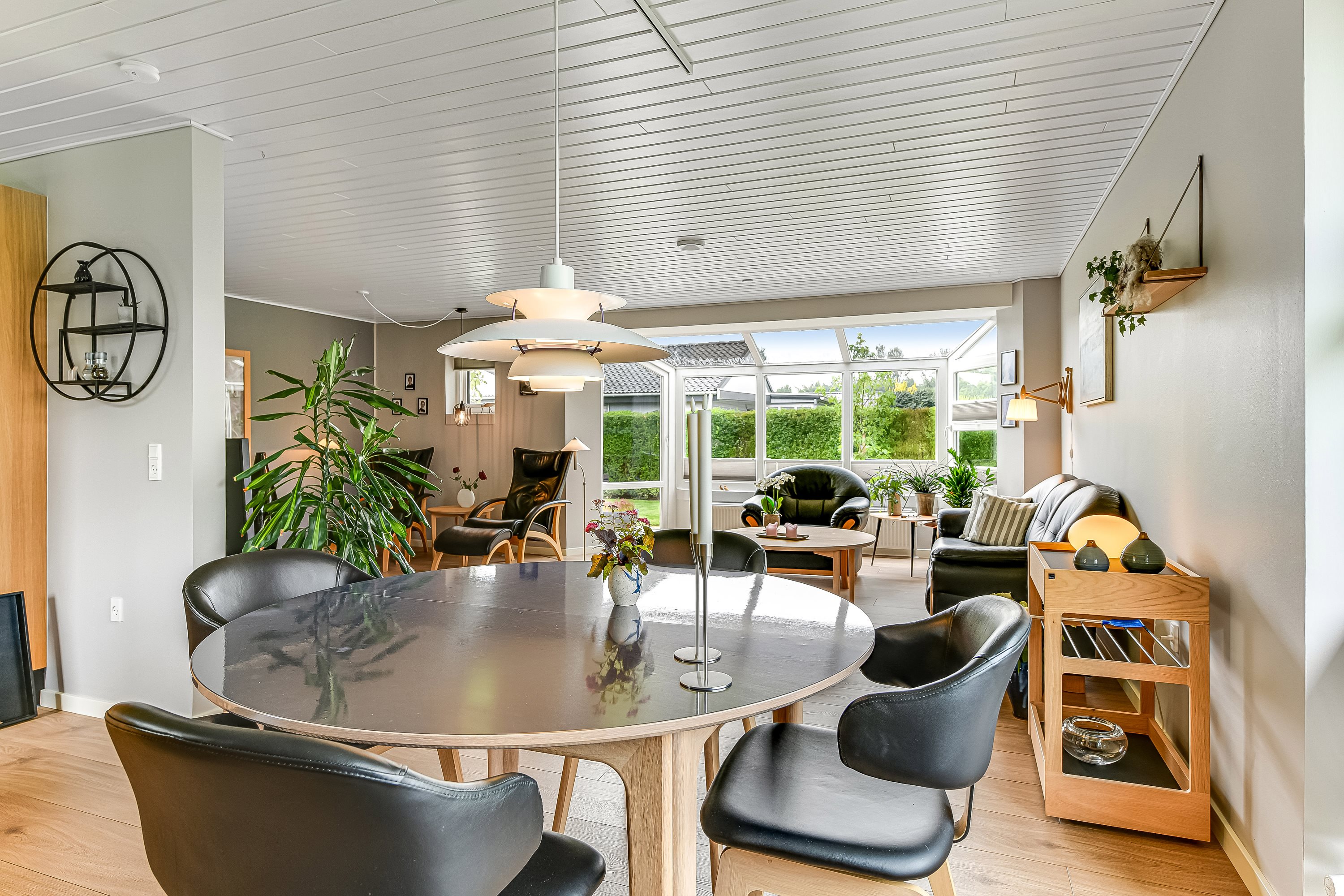 Fremhævet stue billede i fuldskærmstilstand. Billede af Kærvej 225, 7190 Billund