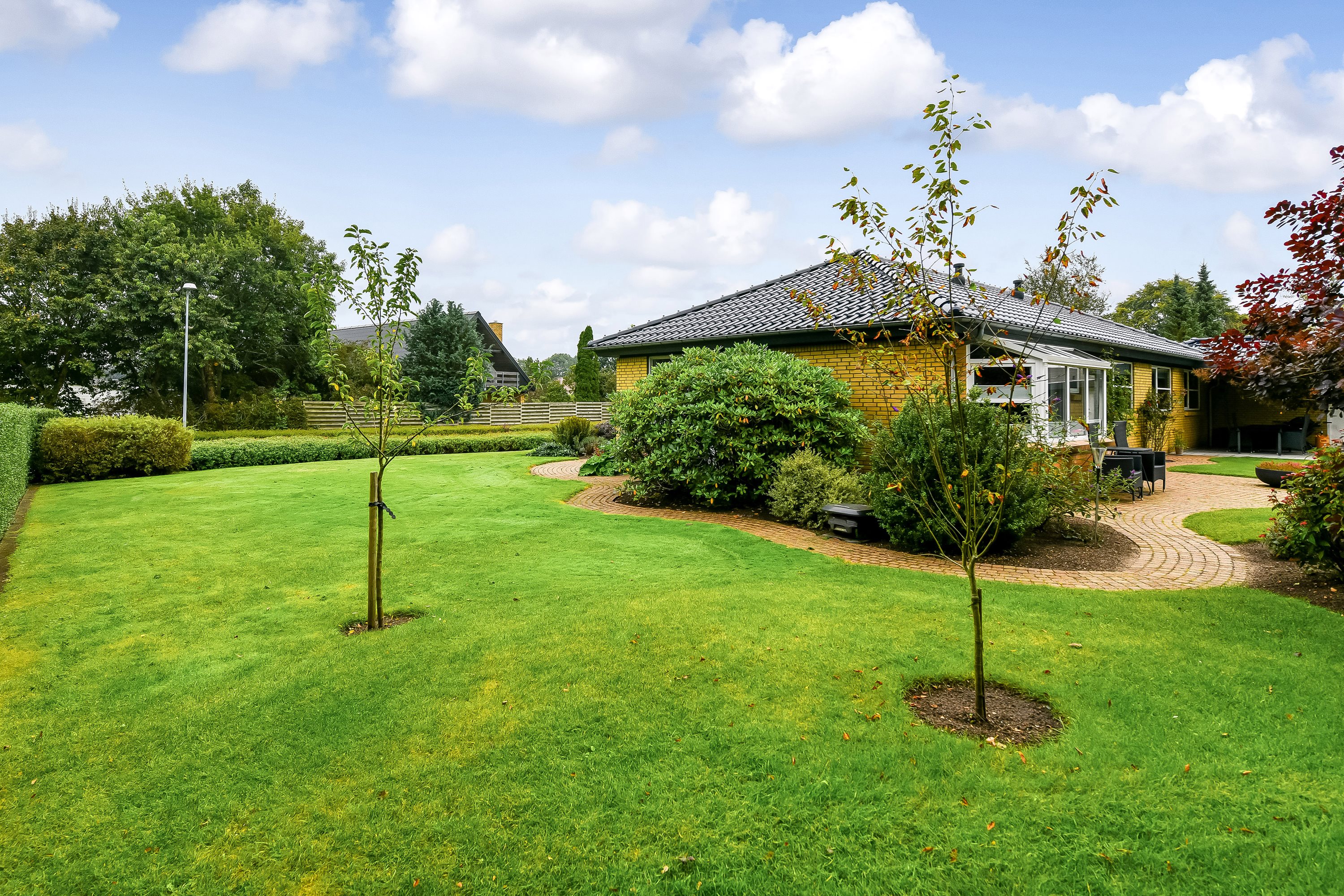 Fremhævet have billede i fuldskærmstilstand. Billede af Kærvej 225, 7190 Billund