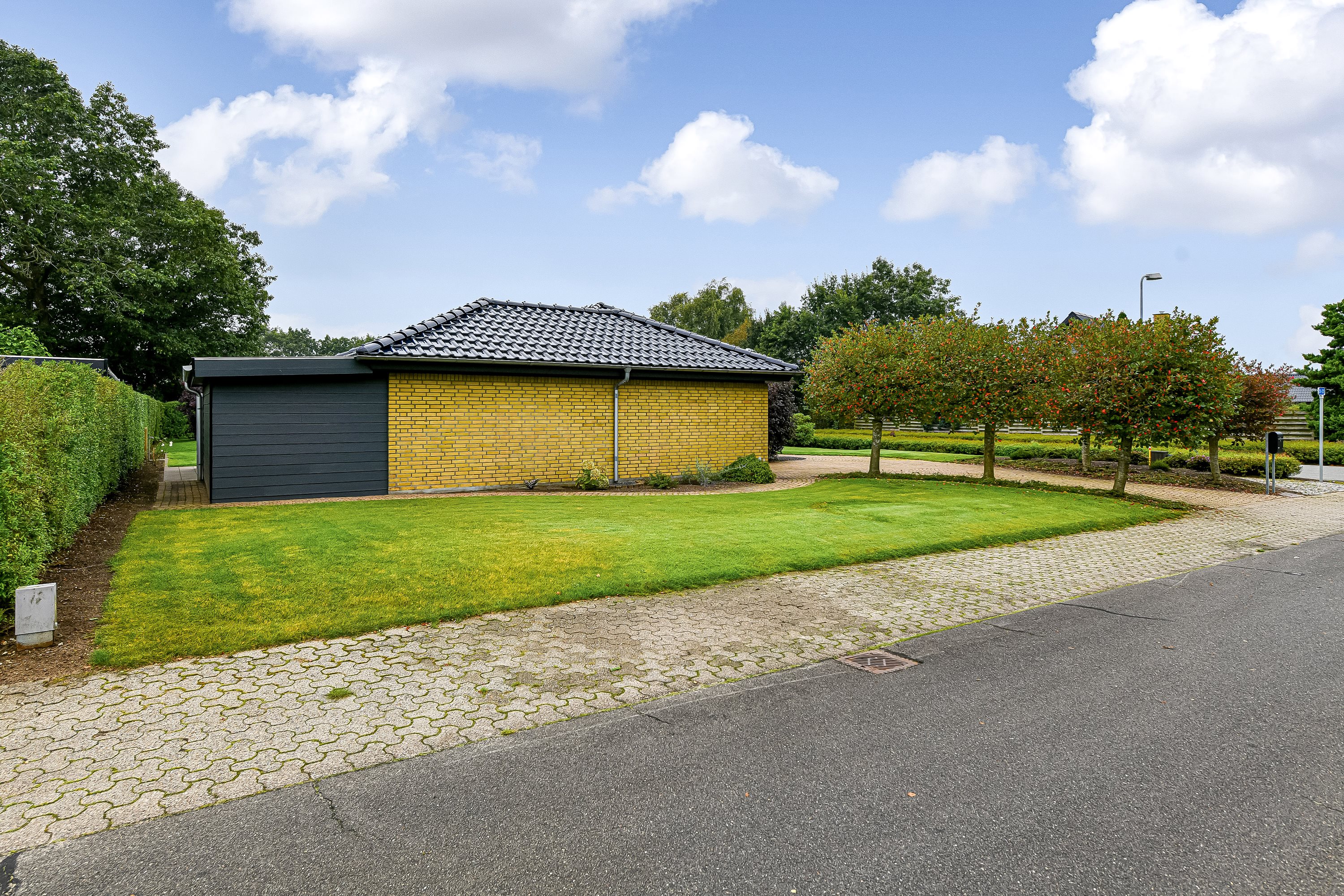 Fremhævet ejendommen billede i fuldskærmstilstand. Billede af Kærvej 225, 7190 Billund