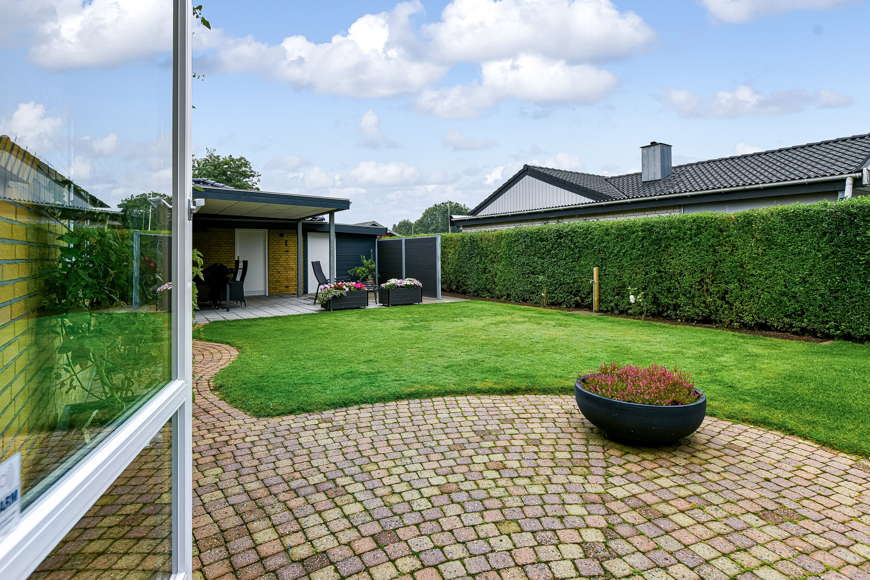 Fremhævet have billede i fuldskærmstilstand. Billede af Kærvej 225, 7190 Billund