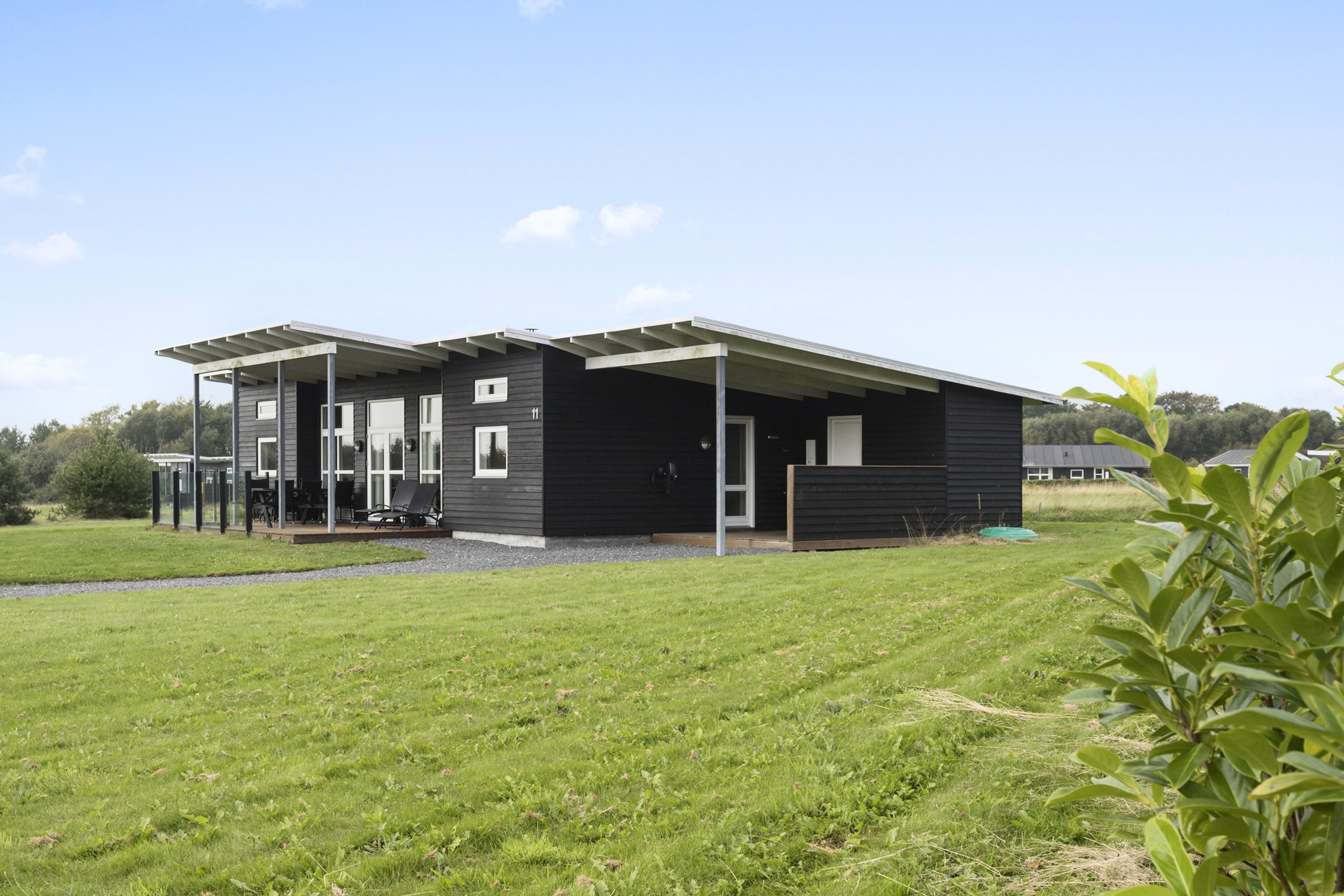 Miniaturebillede 1: ejendommen. Billede af Aarø Strandhøj 11, 6100 Haderslev