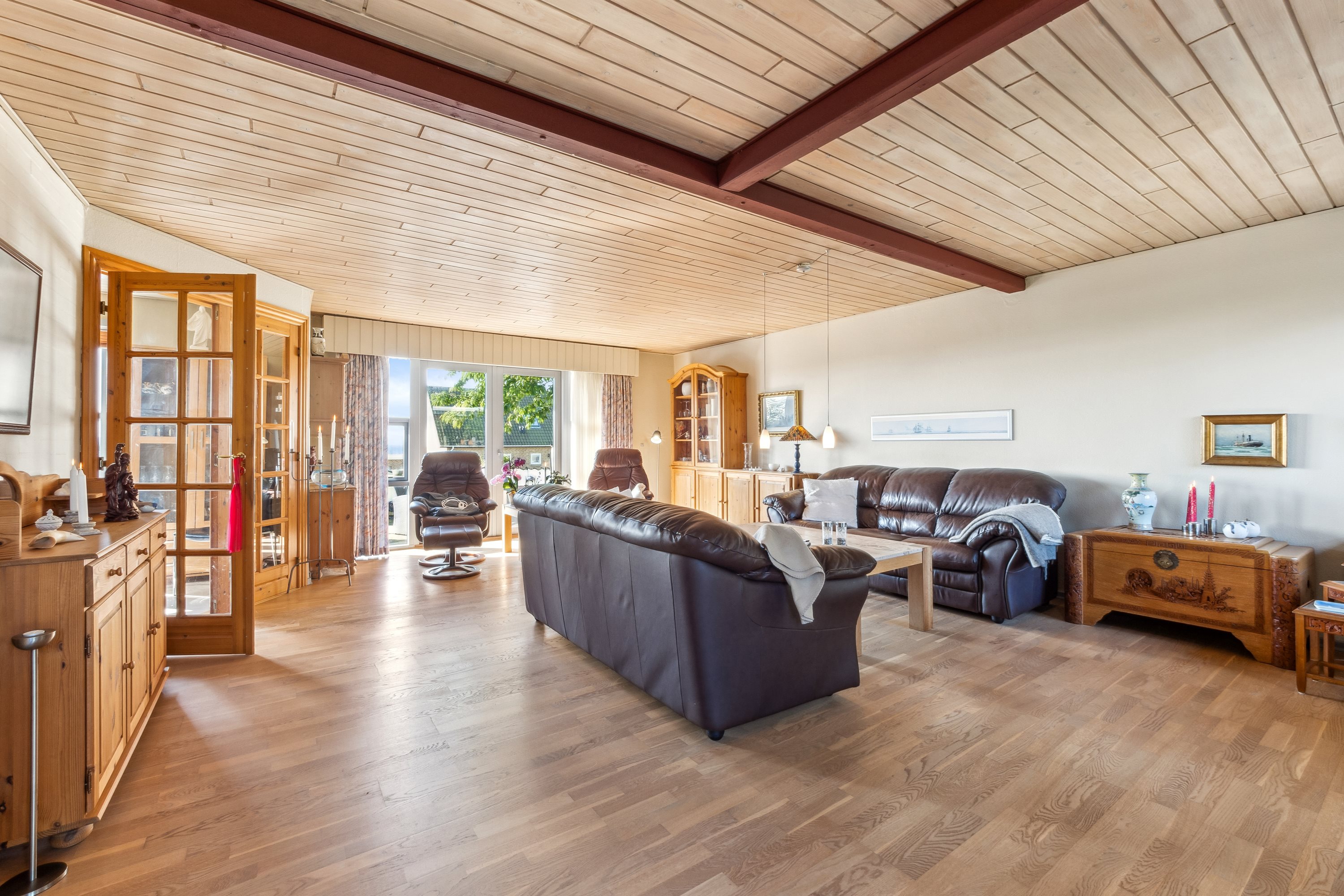 Fremhævet stue billede i fuldskærmstilstand. Billede af Solbakken 2, Ræhr, 7730 Hanstholm