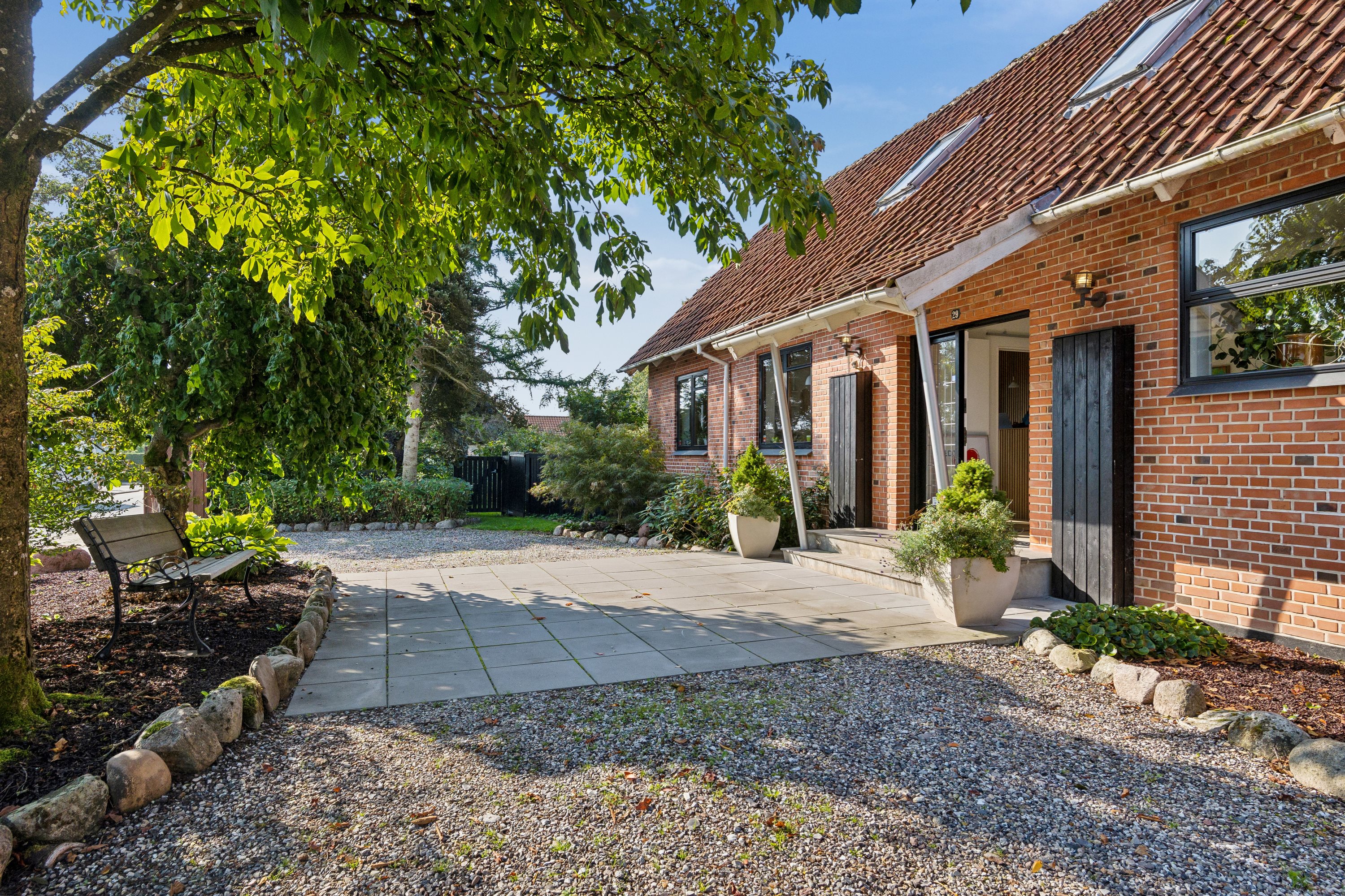 Fremhævet ejendom 1 billede i fuldskærmstilstand. Billede af Skovvejen 29, 8850 Bjerringbro