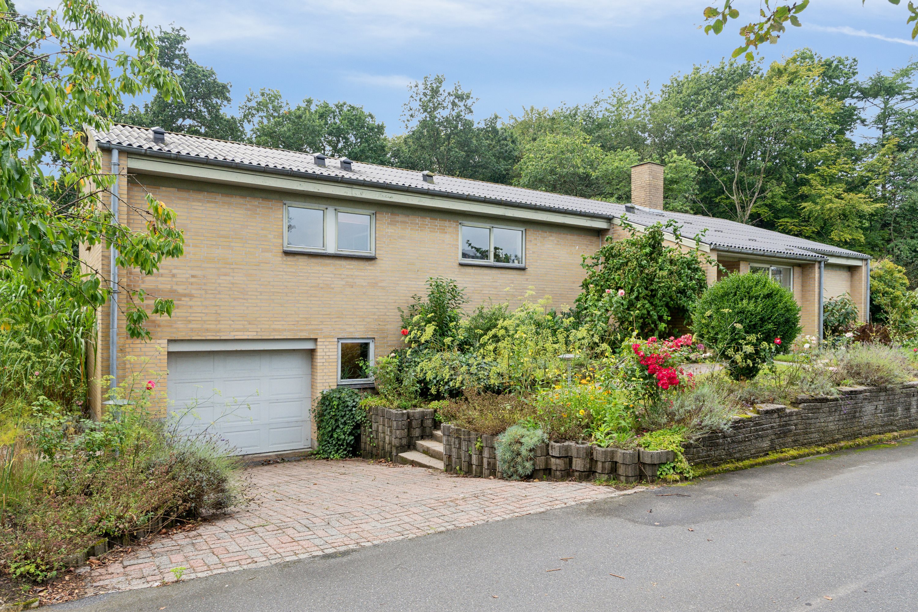 Fremhævet set fra vejen billede i fuldskærmstilstand. Billede af Sankelmarksvej 21, 8600 Silkeborg