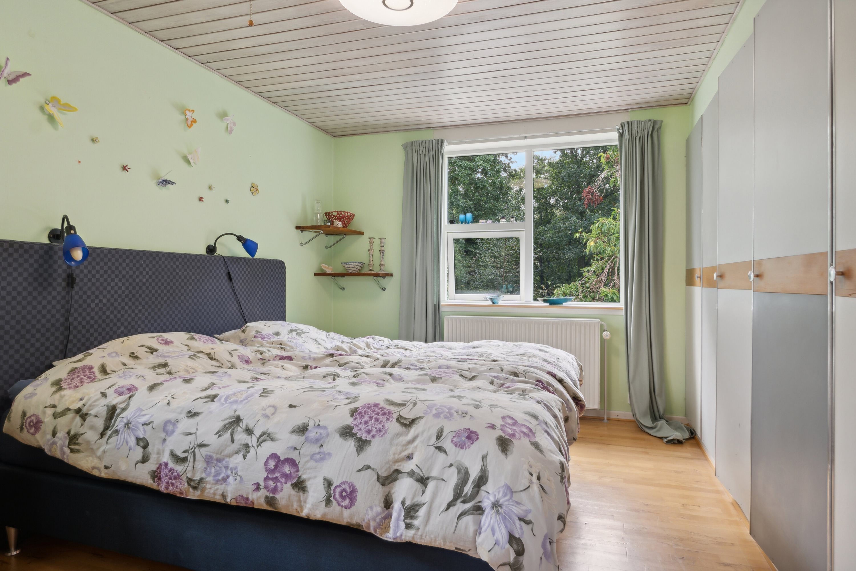 Fremhævet soveværelse billede i fuldskærmstilstand. Billede af Sankelmarksvej 21, 8600 Silkeborg