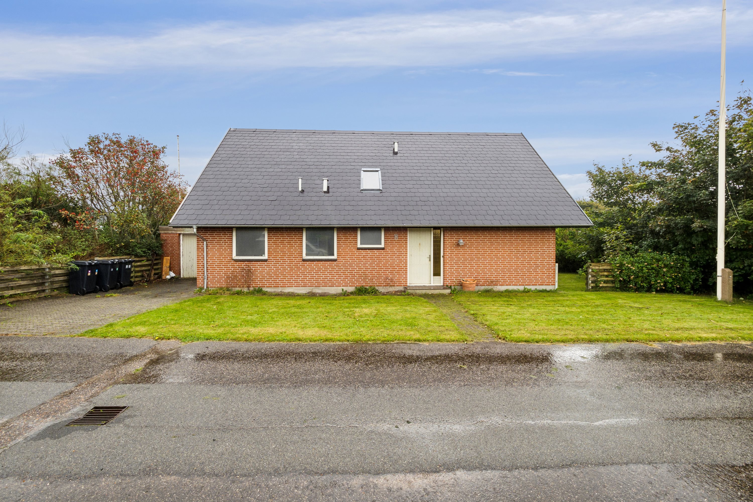 Fremhævet ejendom 1 billede i fuldskærmstilstand. Billede af Bygmarken 8, 7730 Hanstholm