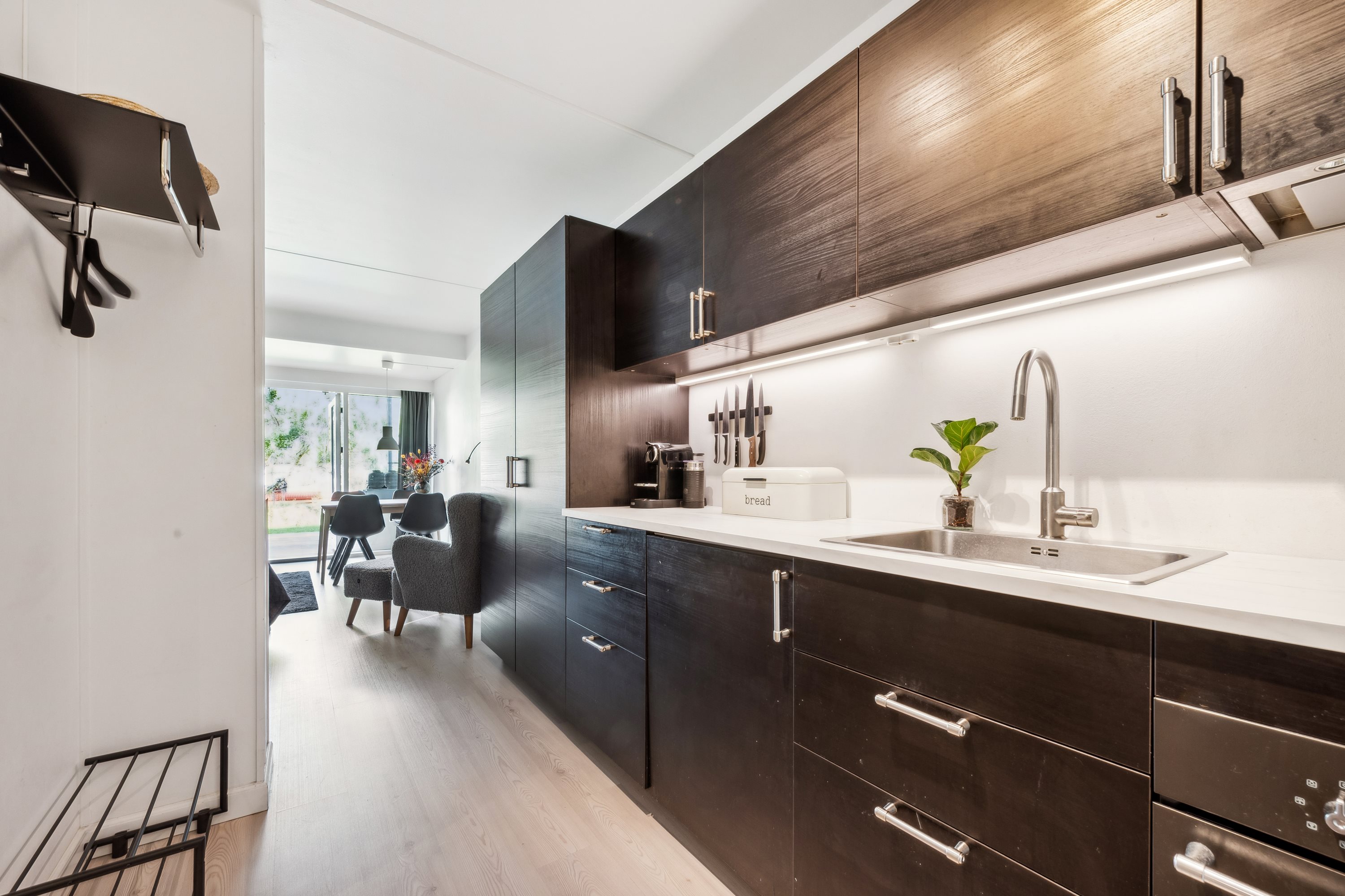 Fremhævet køkken billede i fuldskærmstilstand. Billede af Nordre Strandvej 2F, st.. 524., 3000 Helsingør