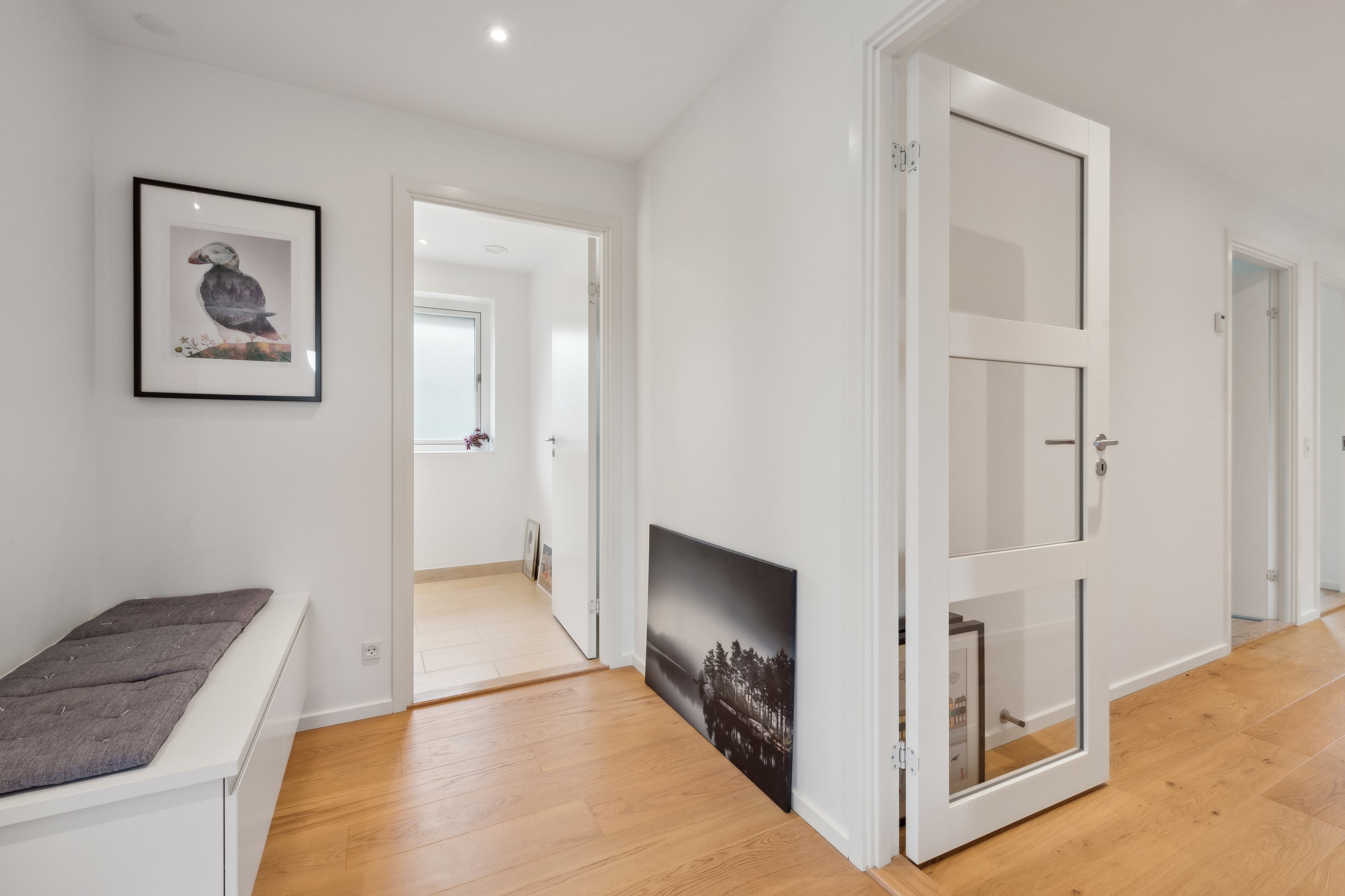 Fremhævet gang billede i fuldskærmstilstand. Billede af Carsten Hauchs Vej 11, 3140 Ålsgårde