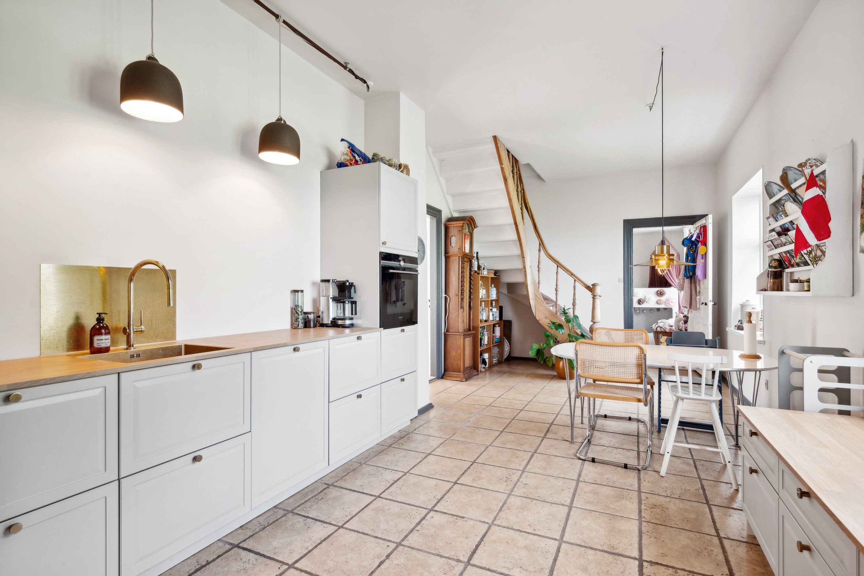 Fremhævet køkken billede i fuldskærmstilstand. Billede af Birkehøjvej 5, Attrup, 8444 Balle