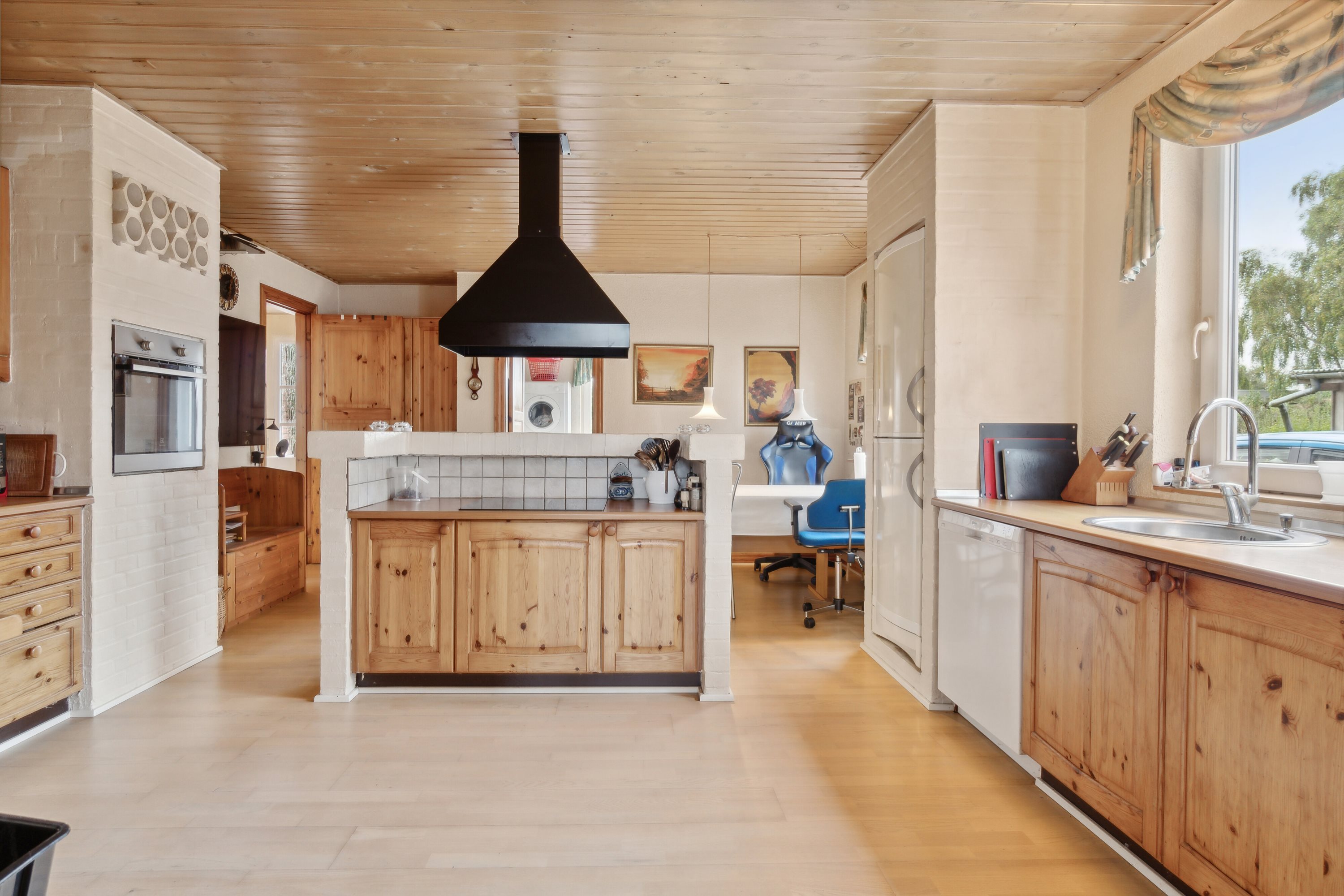 Fremhævet køkken billede i fuldskærmstilstand. Billede af Jernbanegade 28, 7442 Engesvang