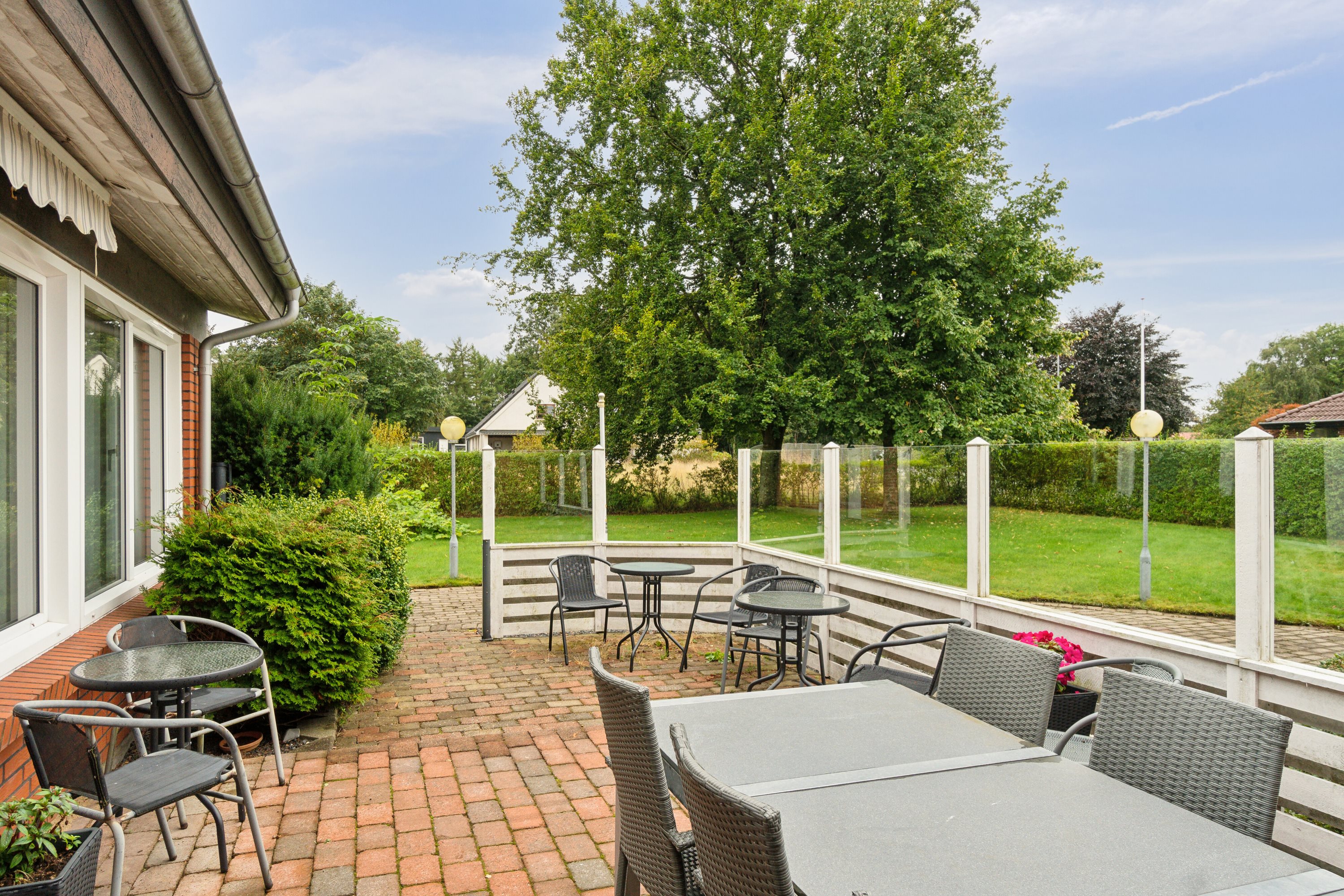 Fremhævet terrasse billede i fuldskærmstilstand. Billede af Jernbanegade 28, 7442 Engesvang