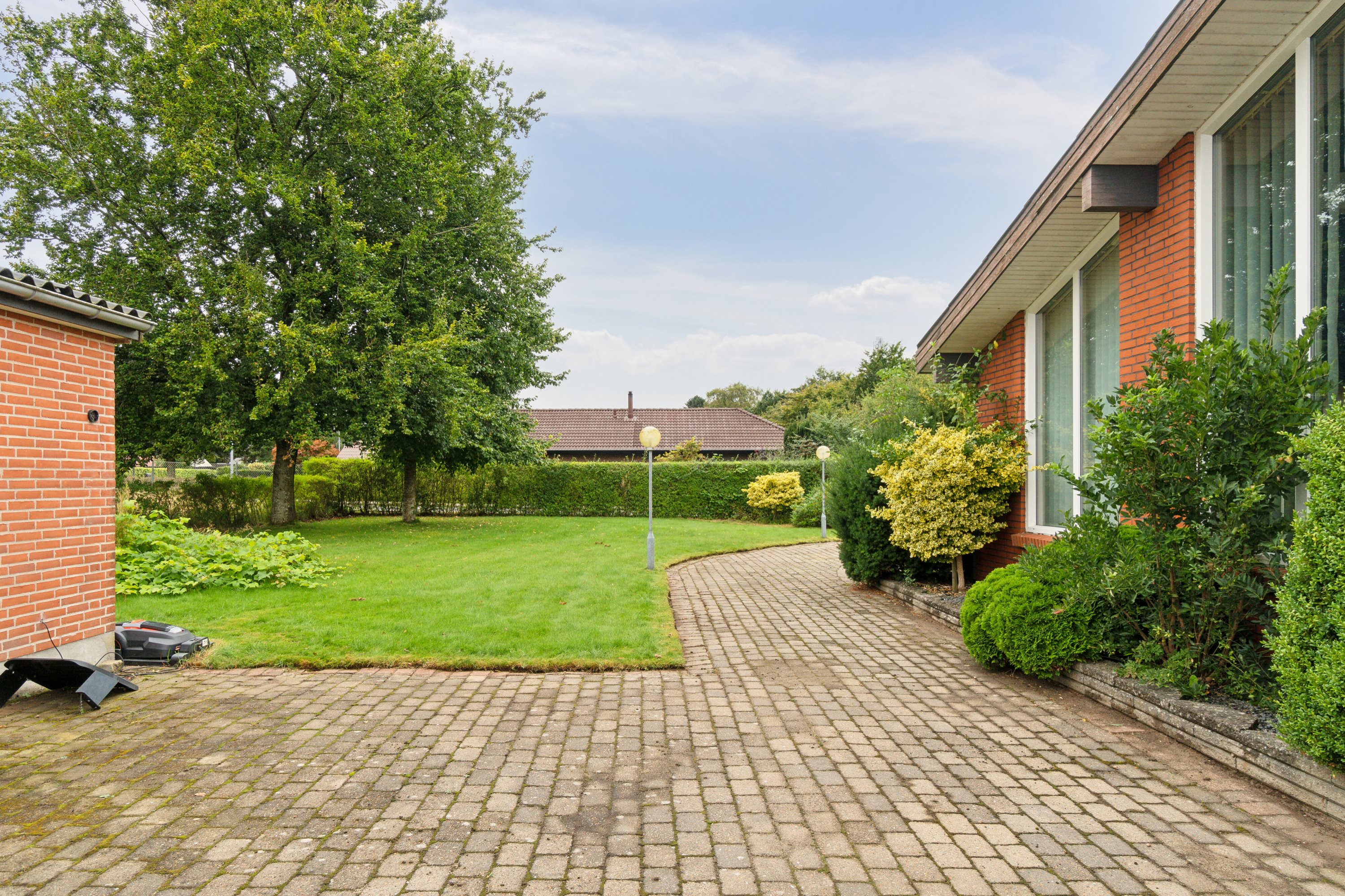 Fremhævet udendørs billede i fuldskærmstilstand. Billede af Jernbanegade 28, 7442 Engesvang