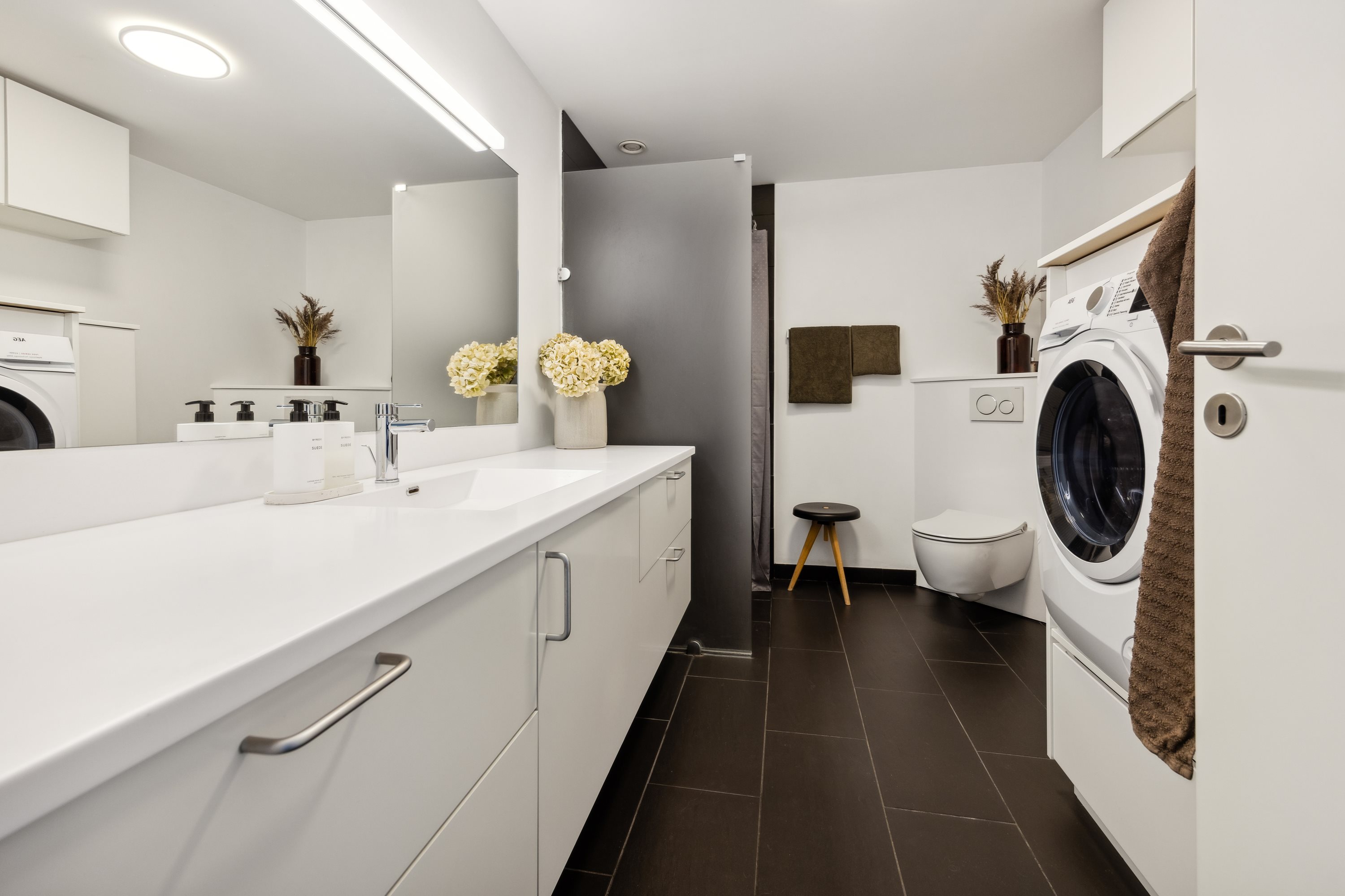 Fremhævet badeværelse billede i fuldskærmstilstand. Billede af Mellem Broerne 7E, st.., 9400 Nørresundby