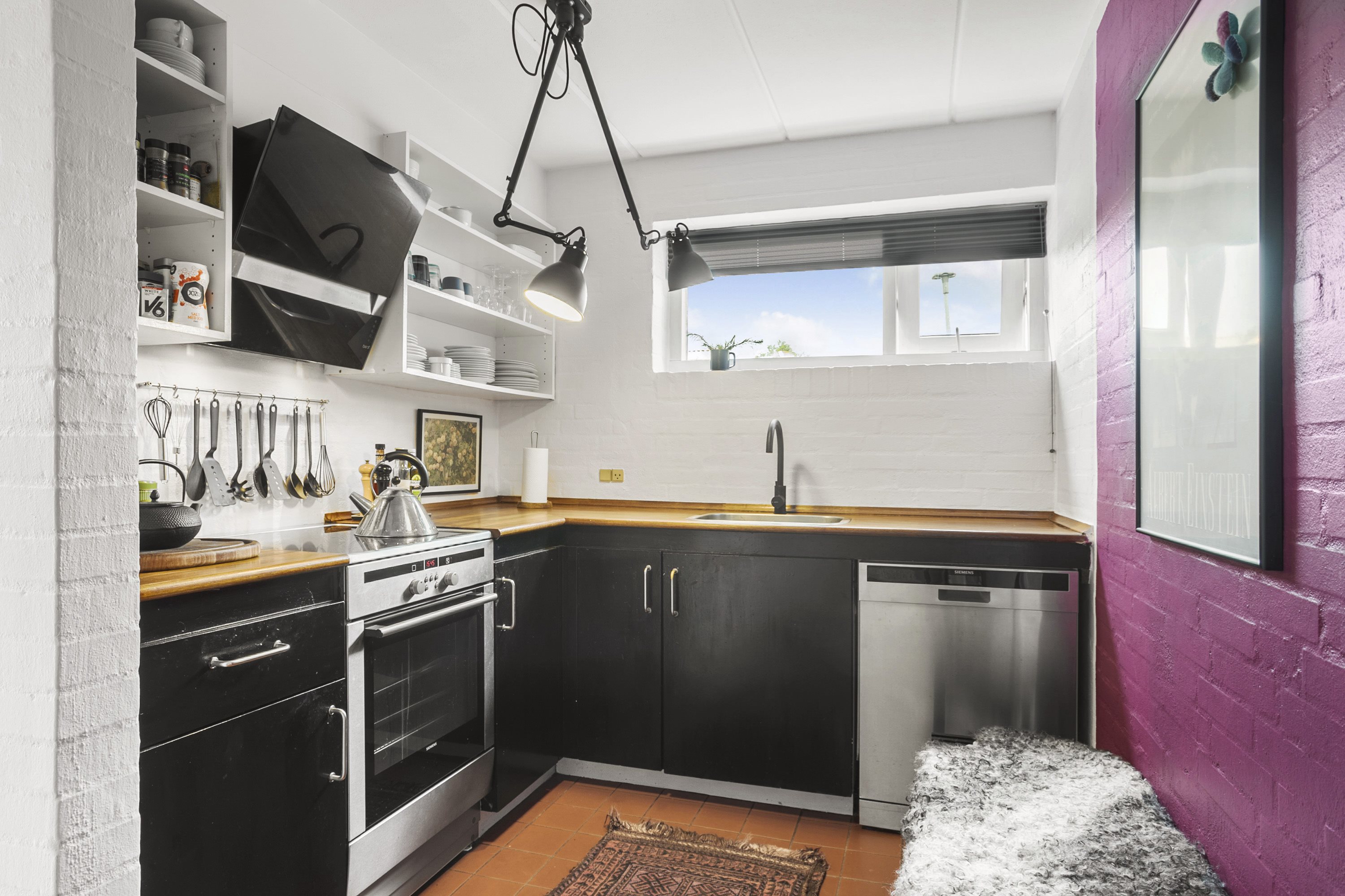 Fremhævet køkken billede i fuldskærmstilstand. Billede af Nederbyvænget 101A, 6100 Haderslev