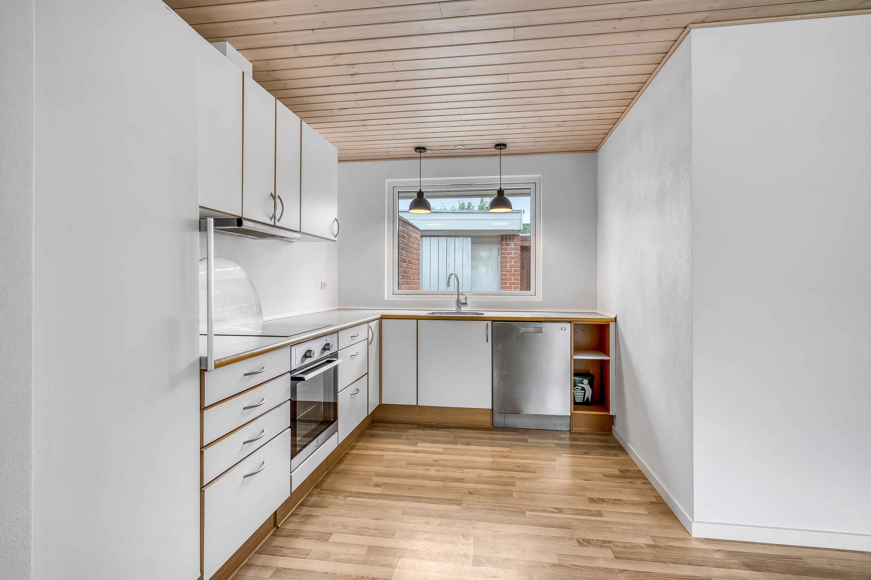 Fremhævet køkken billede i fuldskærmstilstand. Billede af Vald Poulsens Vej 5, 7500 Holstebro