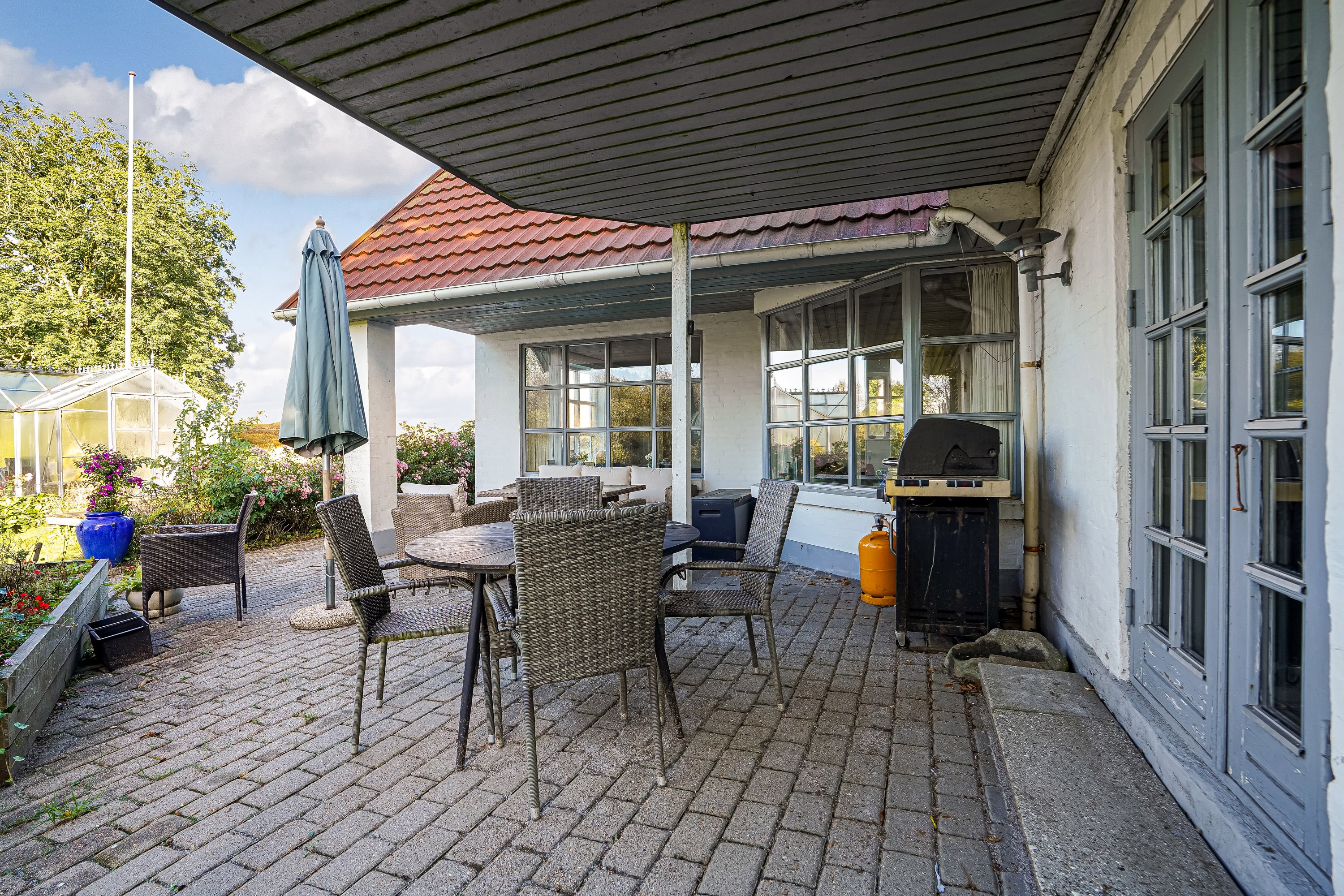 Fremhævet terrasse billede i fuldskærmstilstand. Billede af Raskvej 50, 8763 Rask Mølle