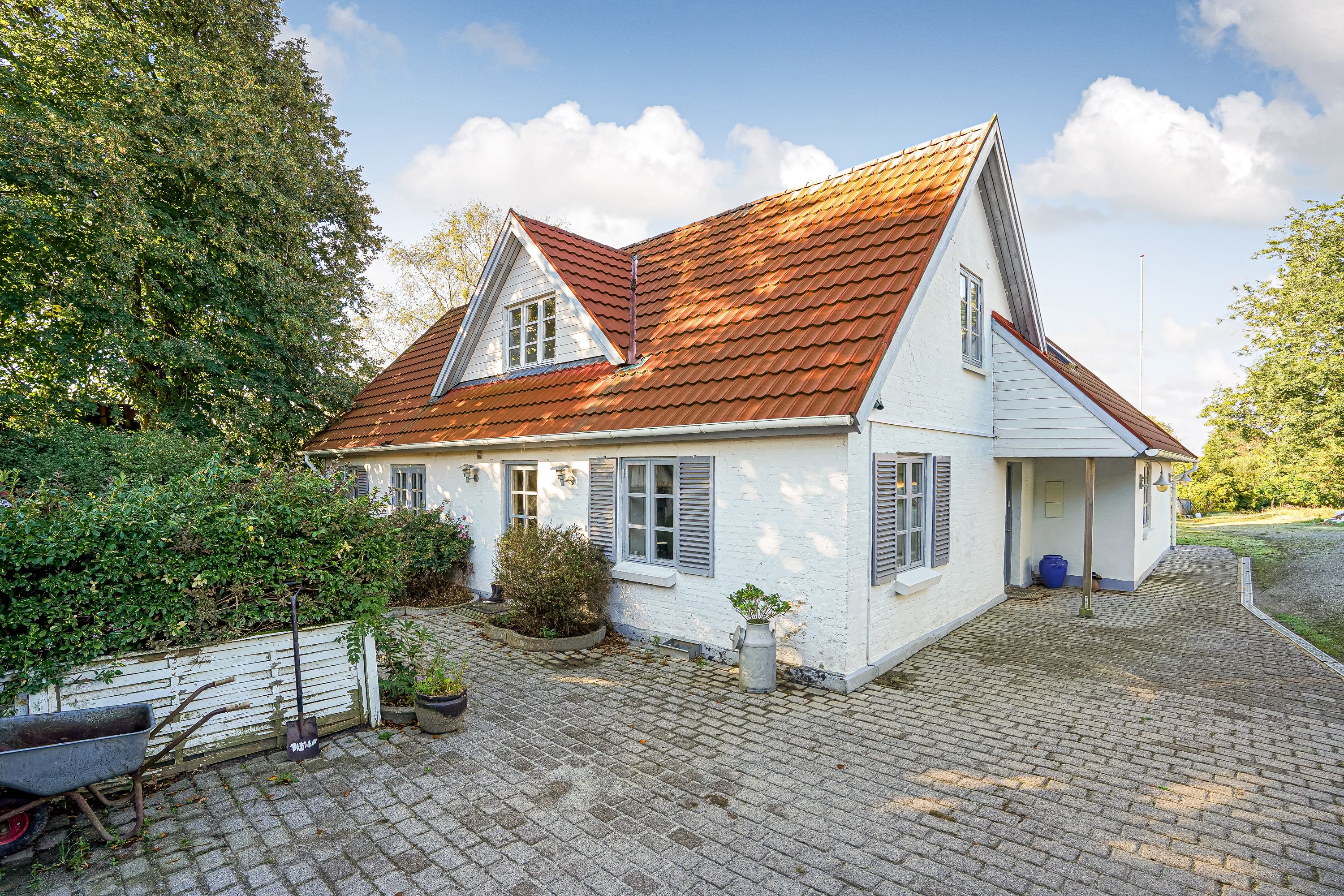 Fremhævet ejendommen billede i fuldskærmstilstand. Billede af Raskvej 50, 8763 Rask Mølle