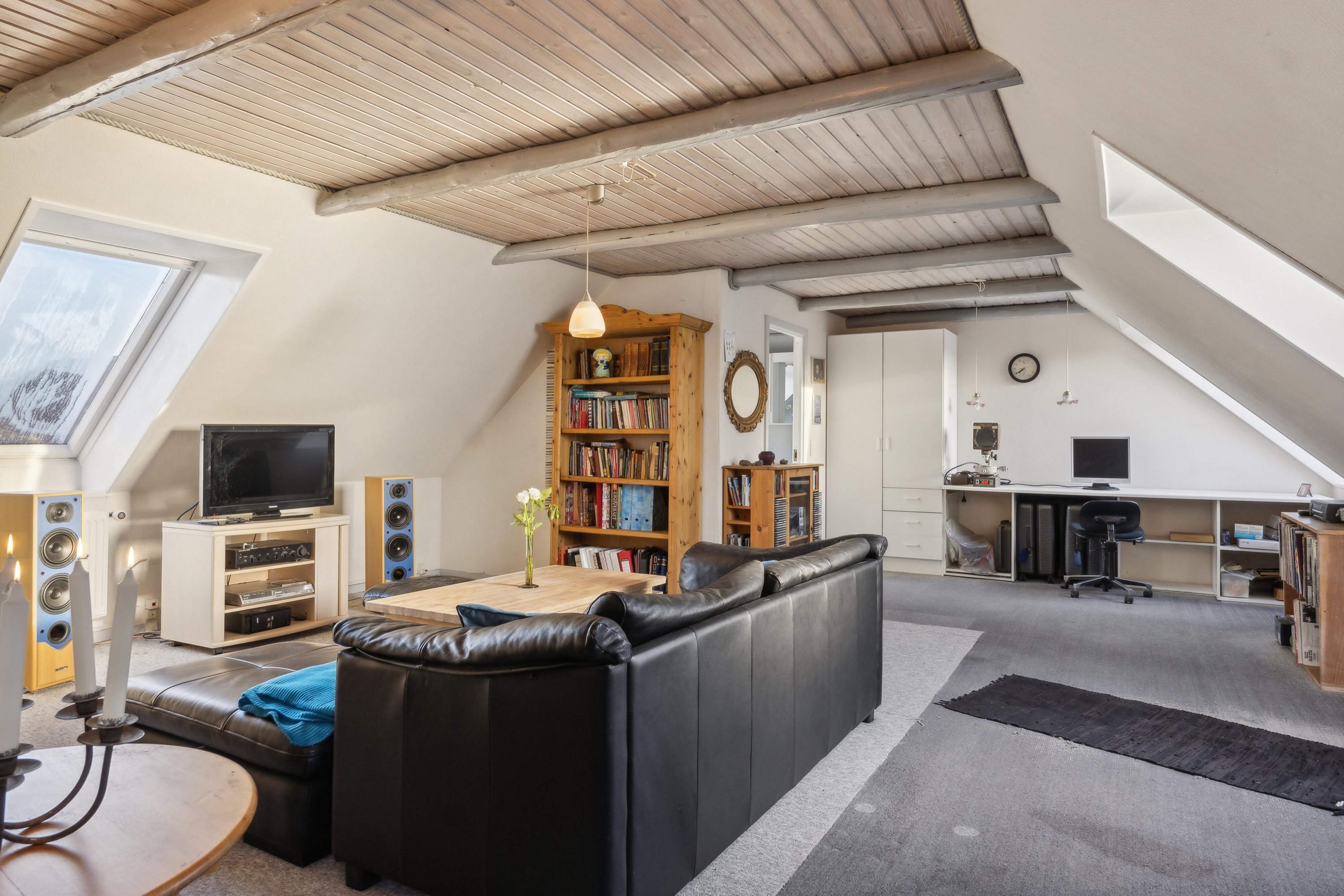 Fremhævet stue billede i fuldskærmstilstand. Billede af Bonderupvej 11, 4350 Ugerløse