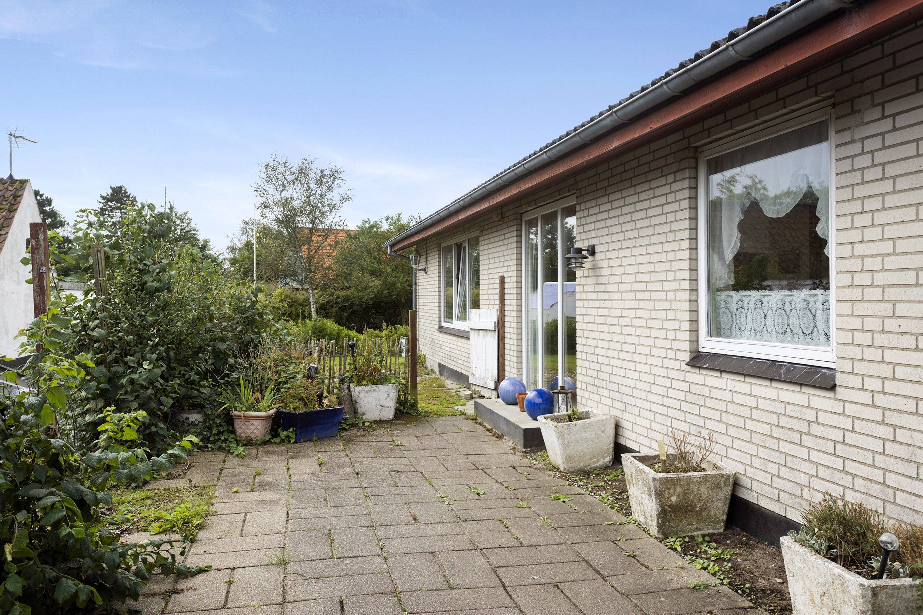 Fremhævet facade billede i fuldskærmstilstand. Billede af Klydevej 8A, Voerså, 9300 Sæby